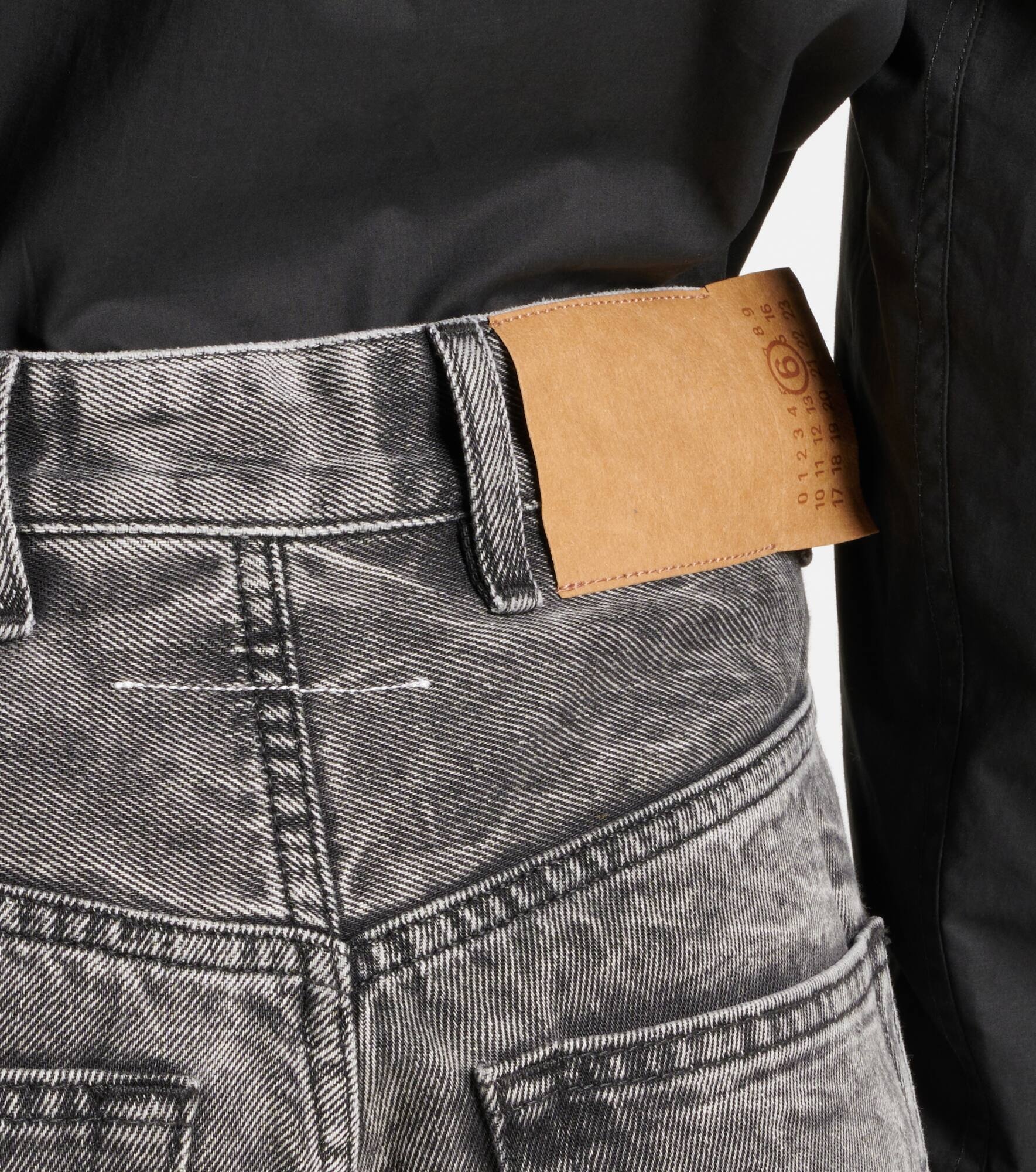 High-rise wide-leg jeans - 6