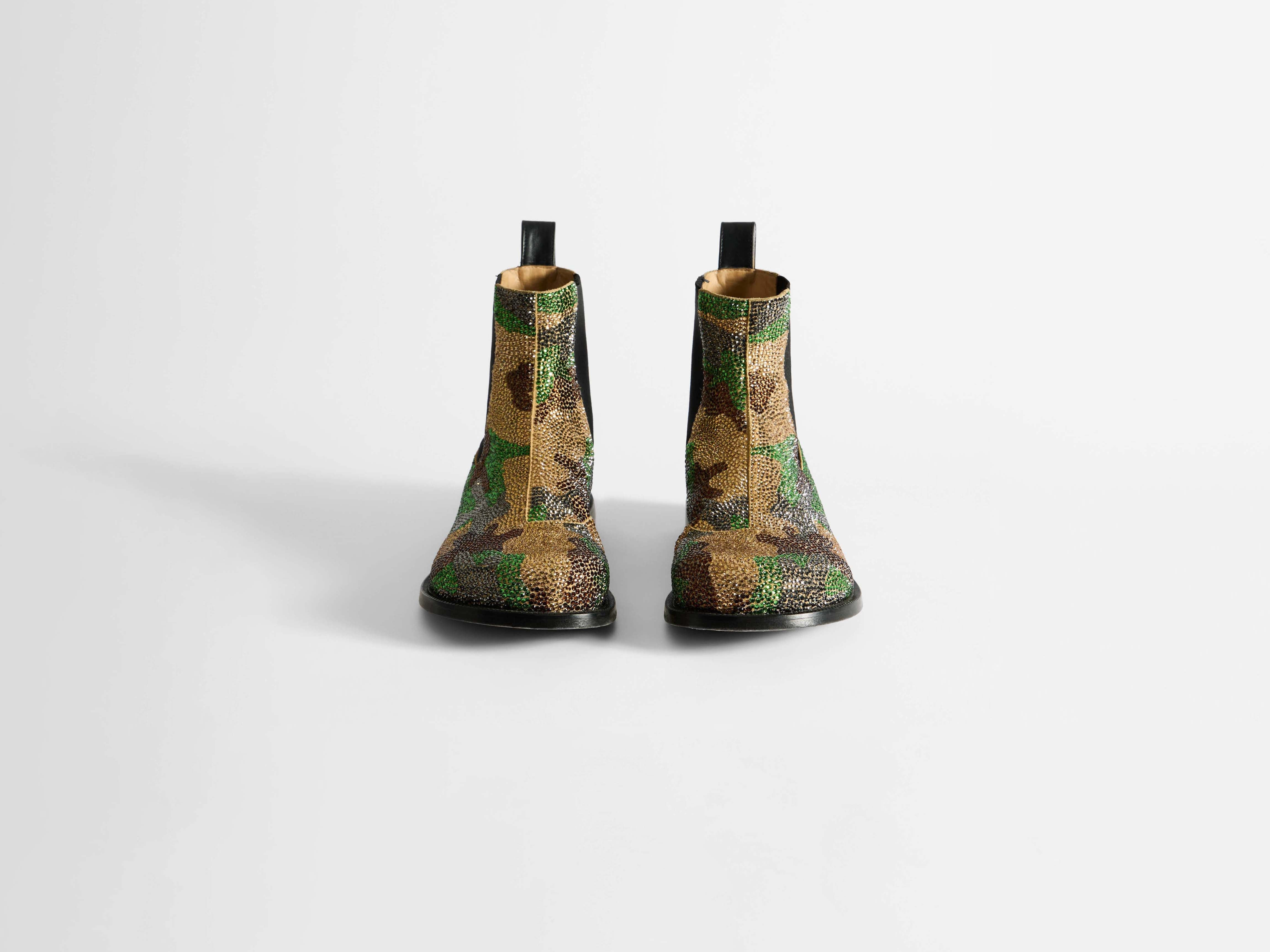 WOMENS CHELSEA LOAFER BOOTS IN MILITARY GREEN - 5