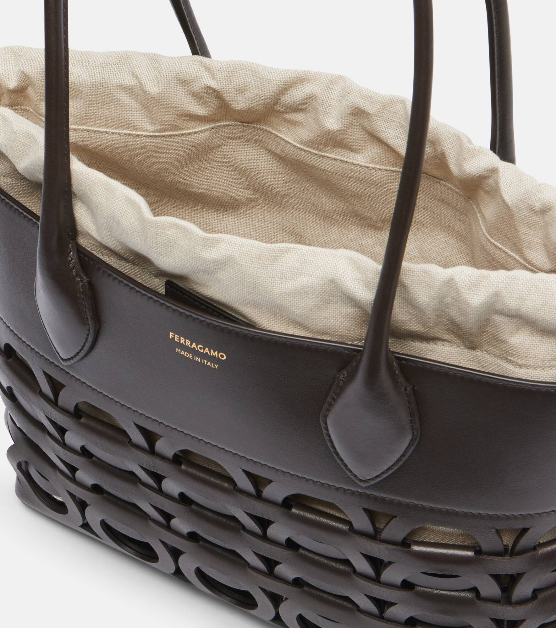 Cut-out leather tote bag - 3