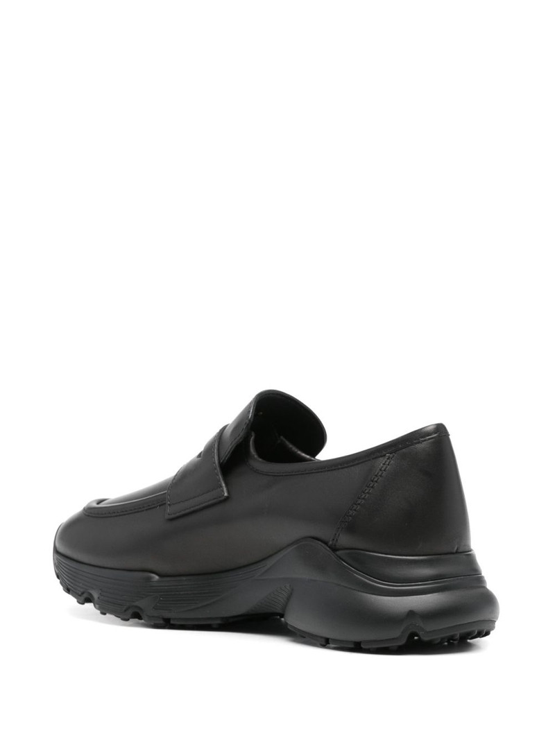leather loafers 3