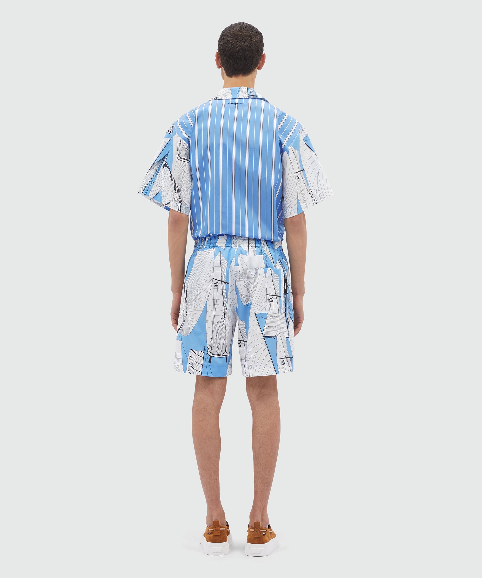 Bermuda shorts in light blue poplin with "Sale race" print - 3