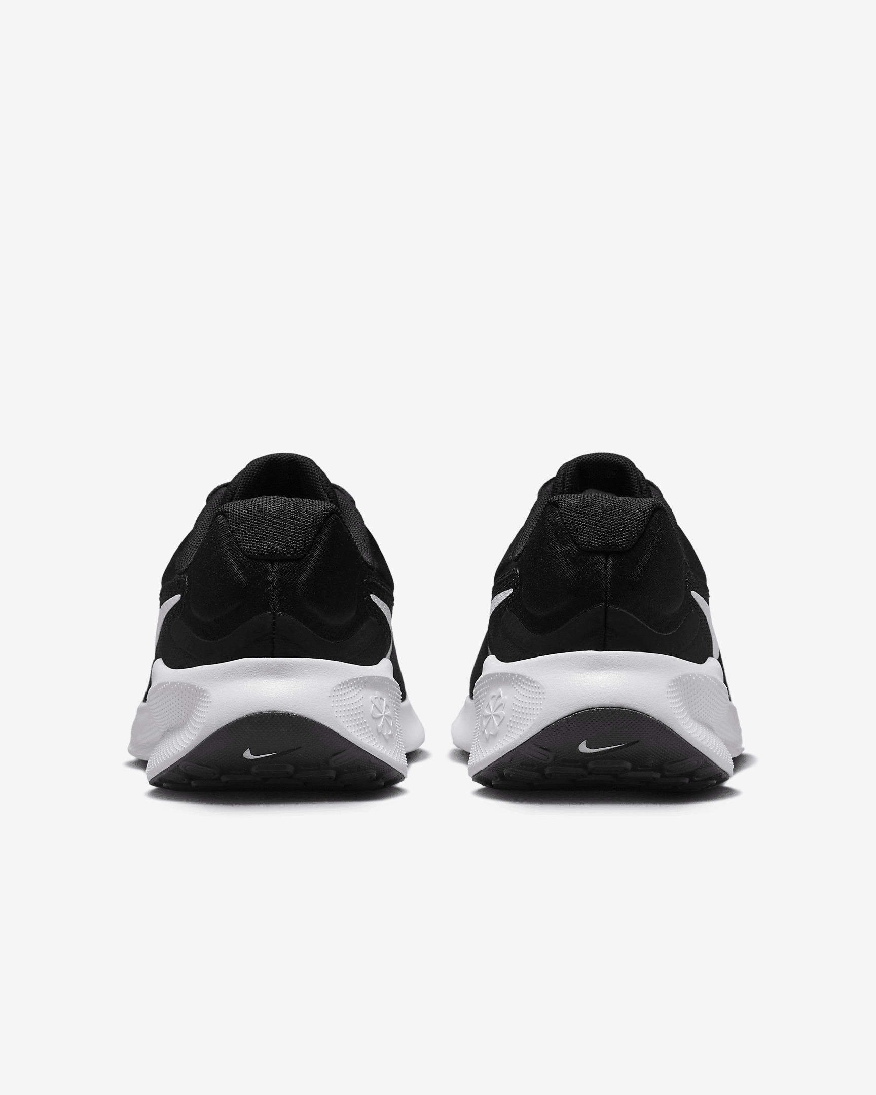 Nike Women's Revolution 7 Road Running Shoes (Extra Wide) - 6