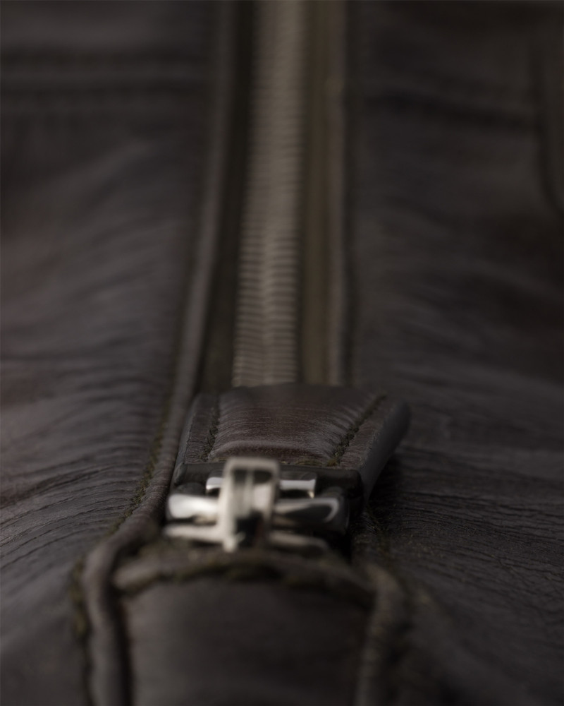 Antiqued leather zipper shoulder bag 6