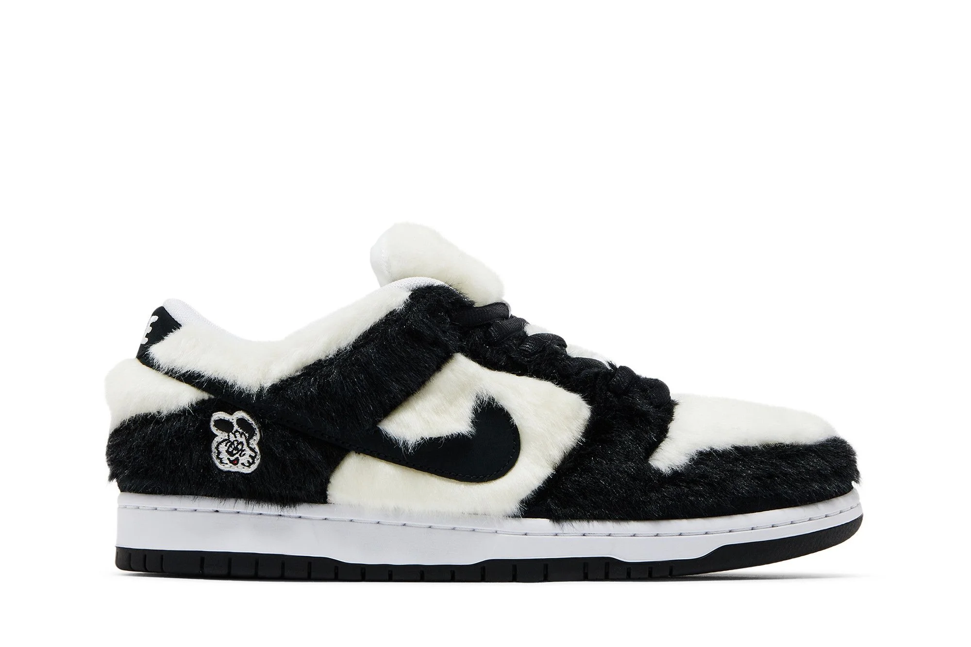 Verdy x Dunk Low SB 'Vick' Friends & Family - 1