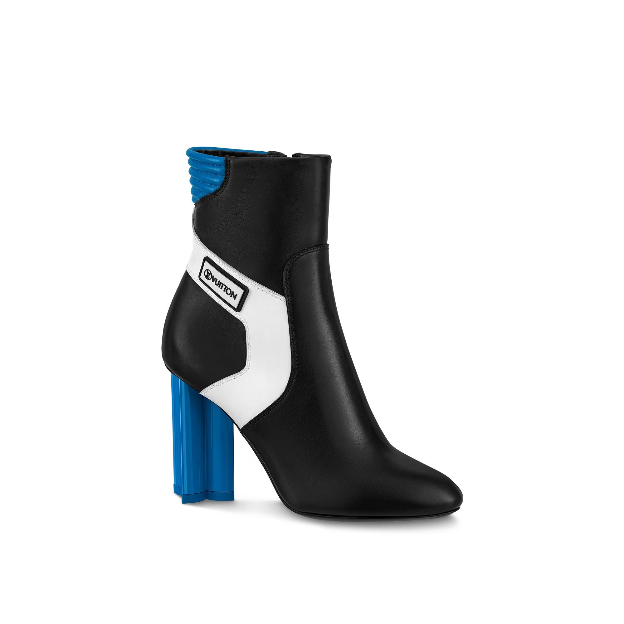 Silhouette Ankle Boot - 1