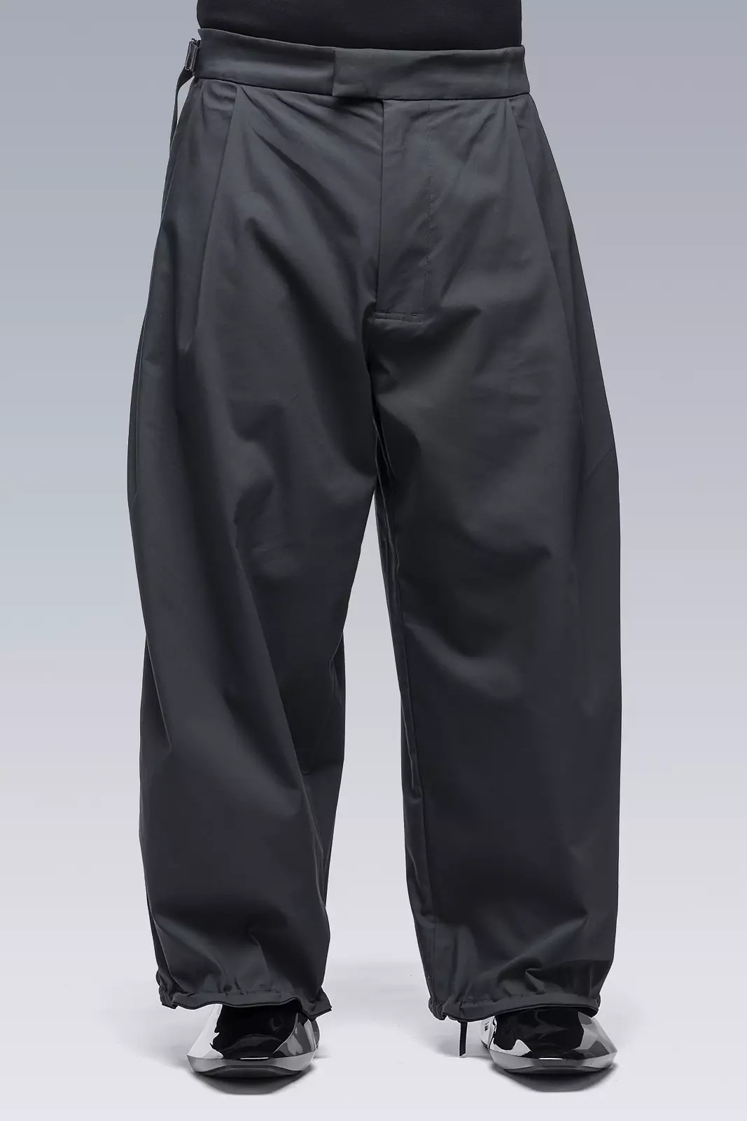 P48-CH Micro Twill Pleated Trouser Schwarzgrün - 3