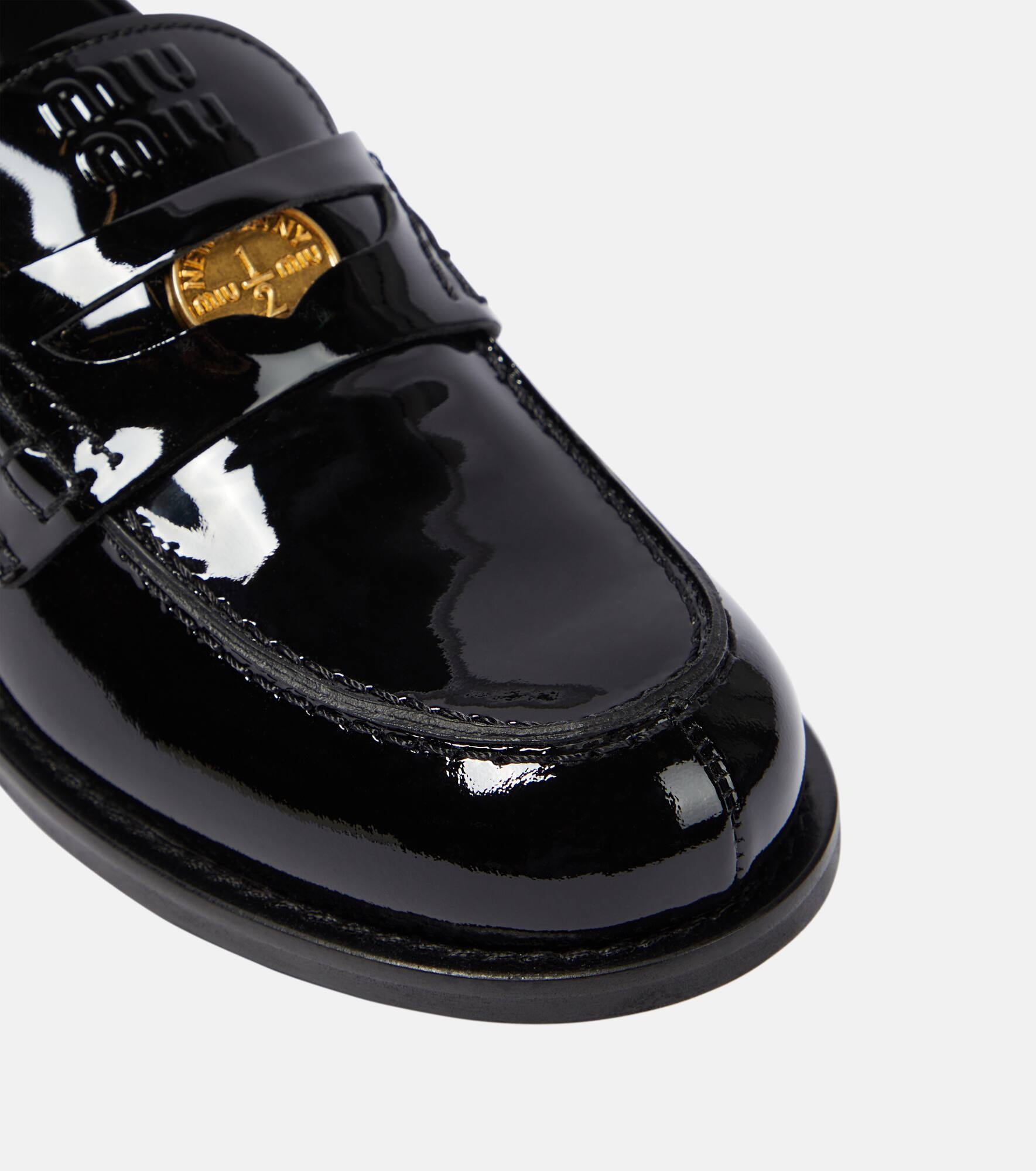 Patent leather loafers - 6