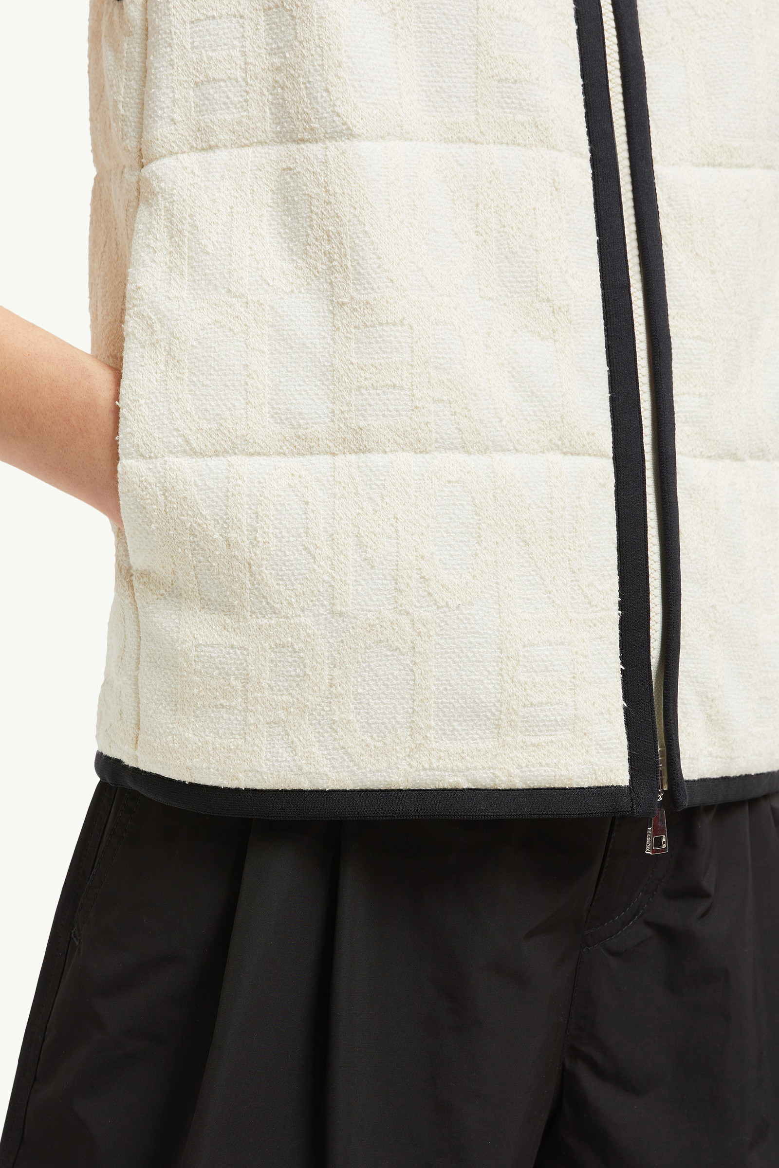 Terry Cloth Logo Jacquard Padded Vest - 8