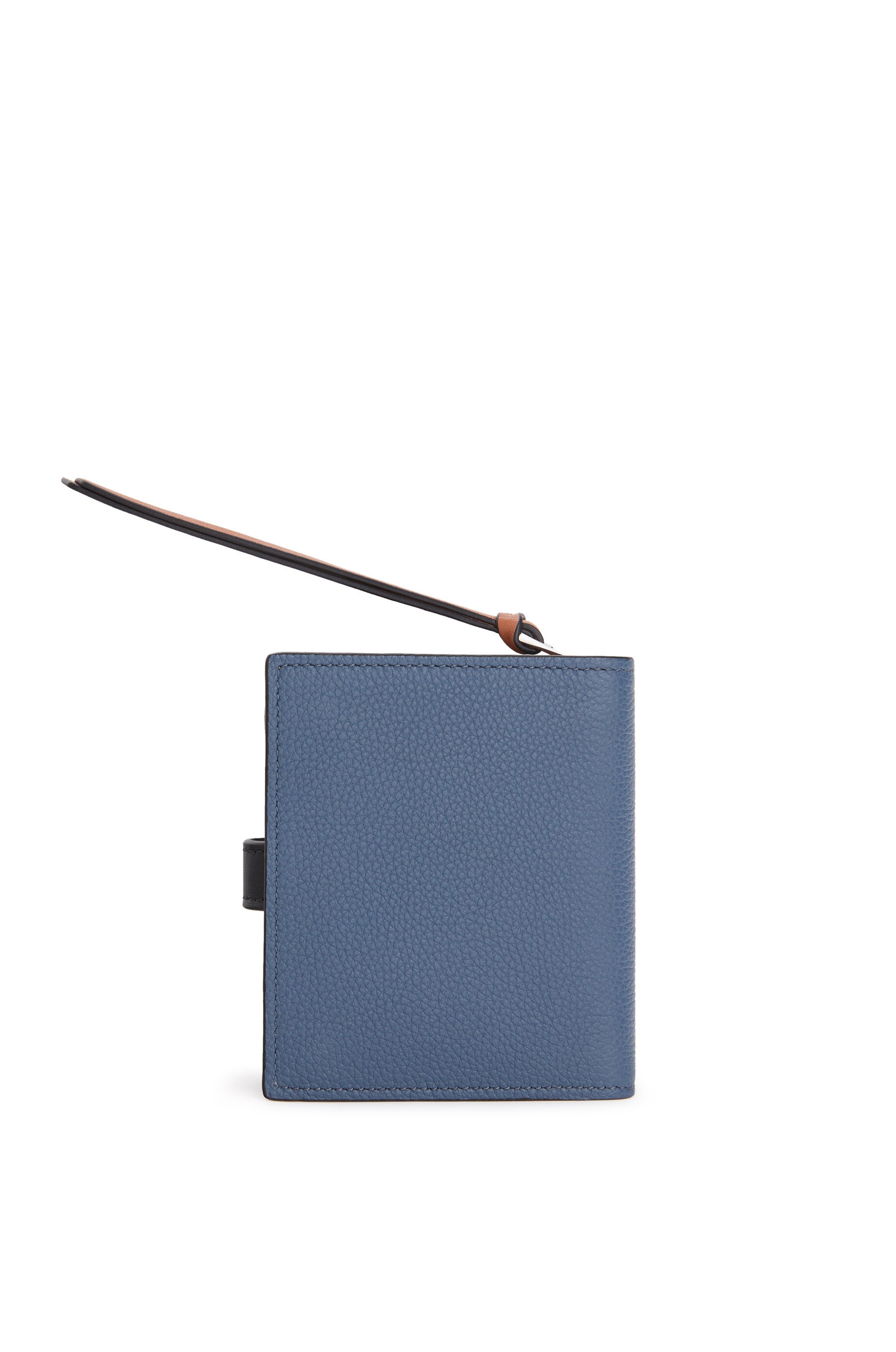 Compact zip wallet in soft grained calfskin - 3