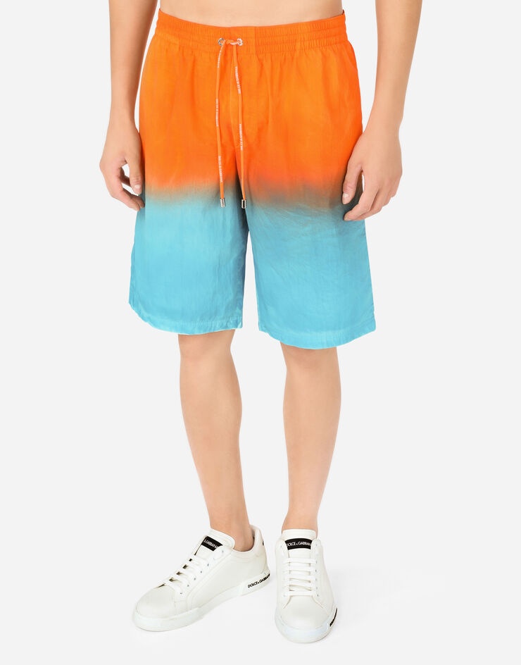 Long swim trunks with tie-dye print - 4