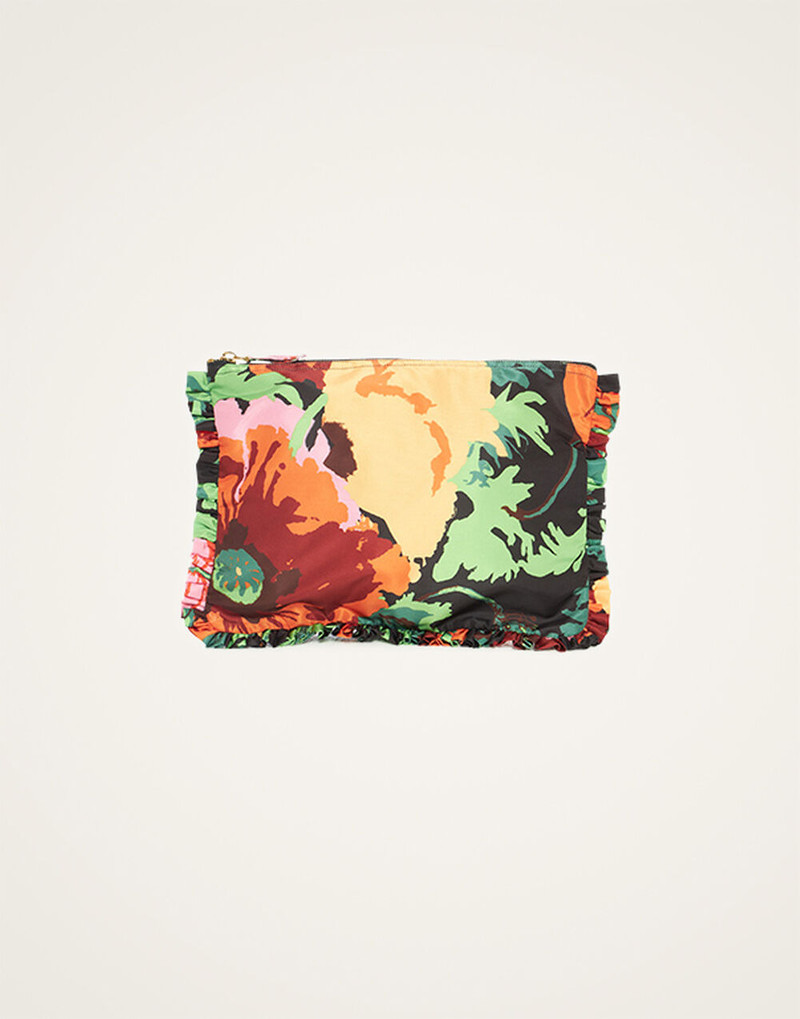 Hand Pochette 1