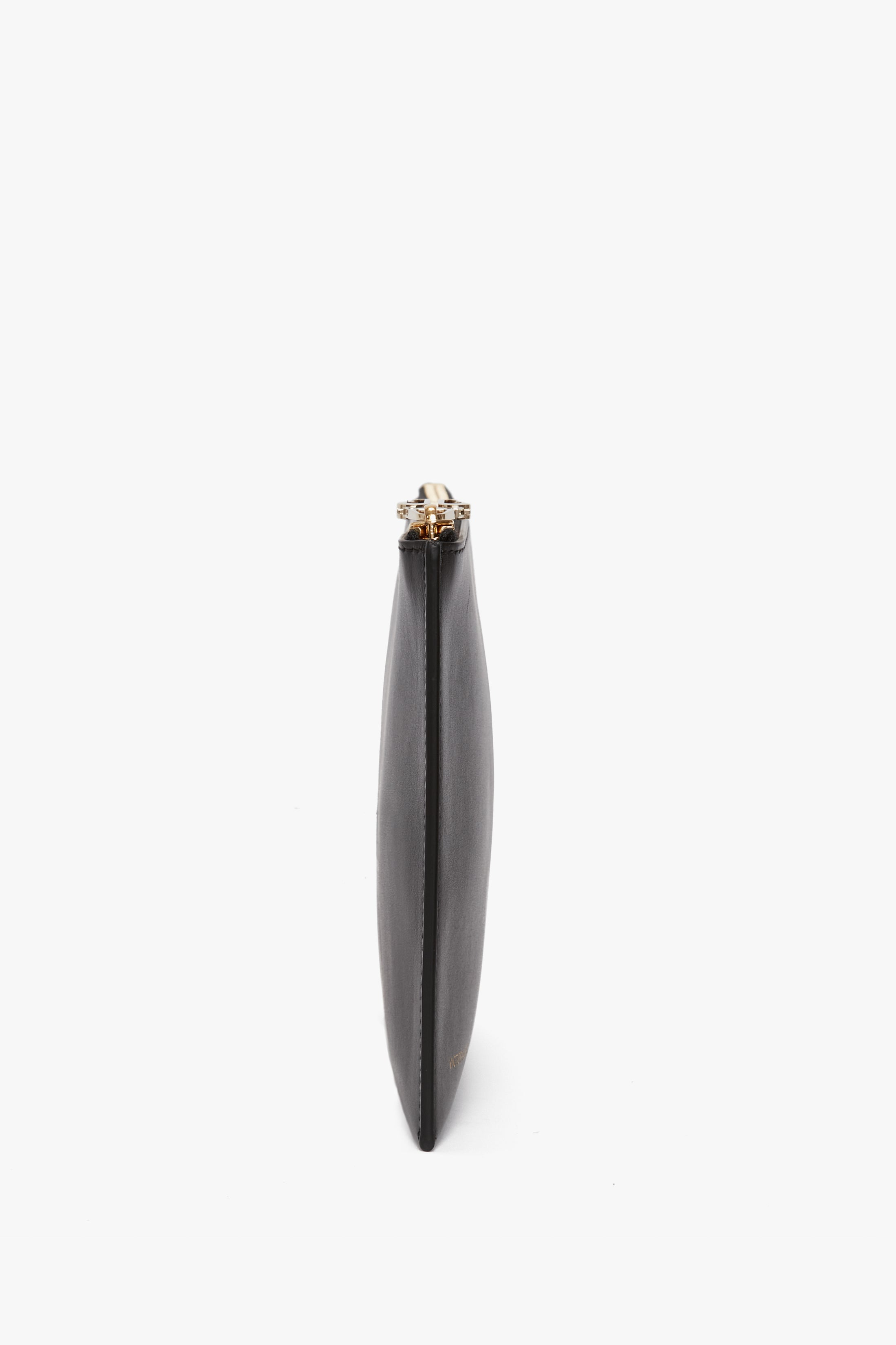 Exclusive Pochette Bag In Black Leather - 3