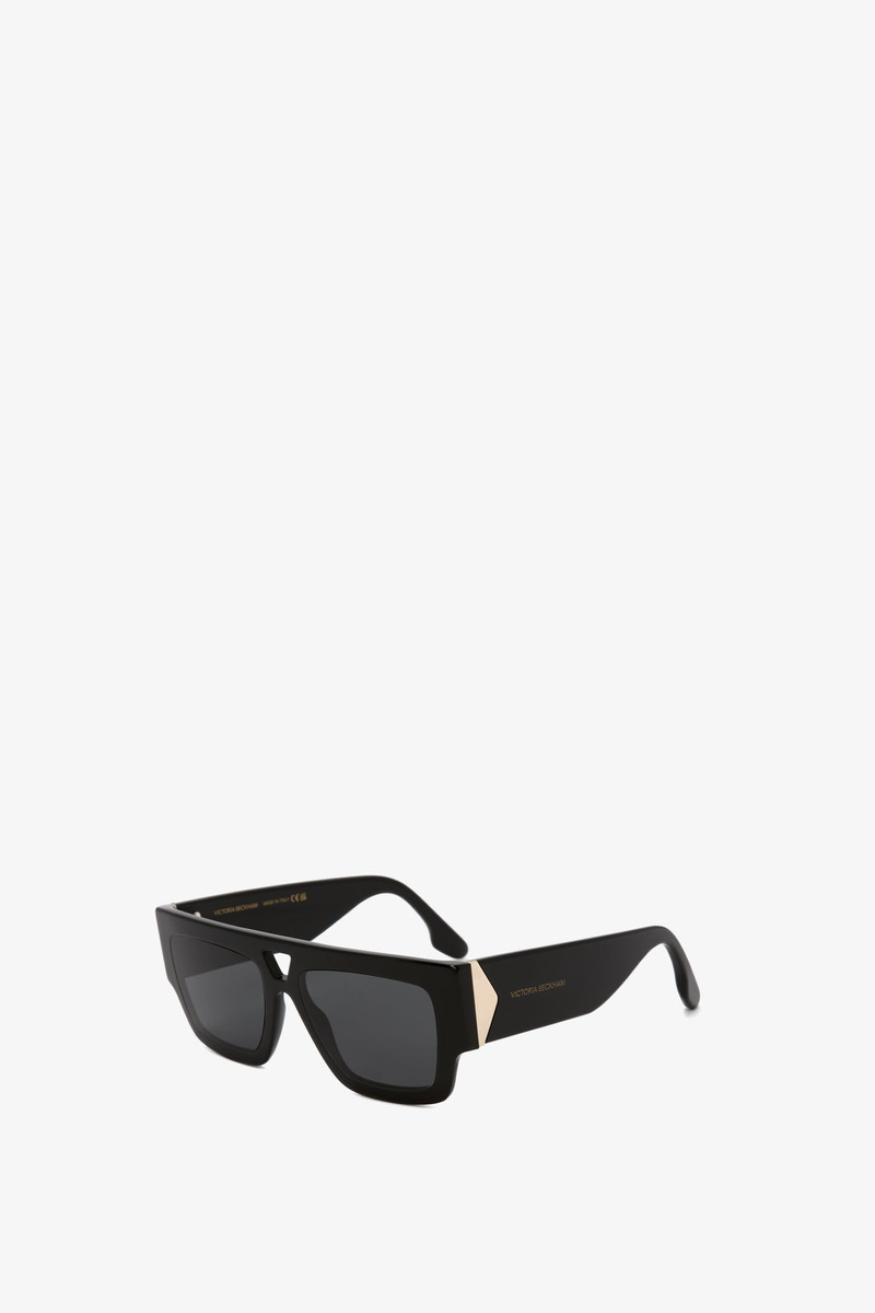 V Plaque Frame Sunglasses In Black 3