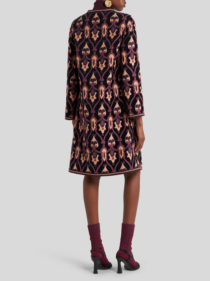 REVERSIBLE CHENILLE JACQUARD COAT - 6