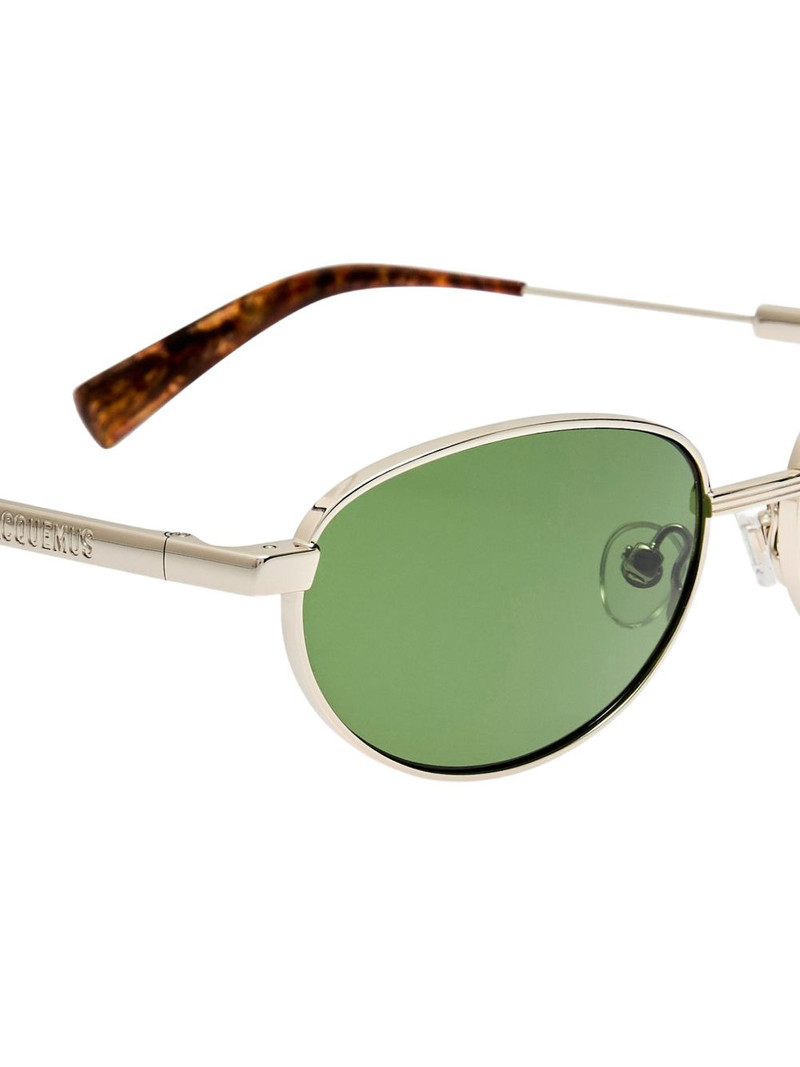 oval-frame sunglasses 3