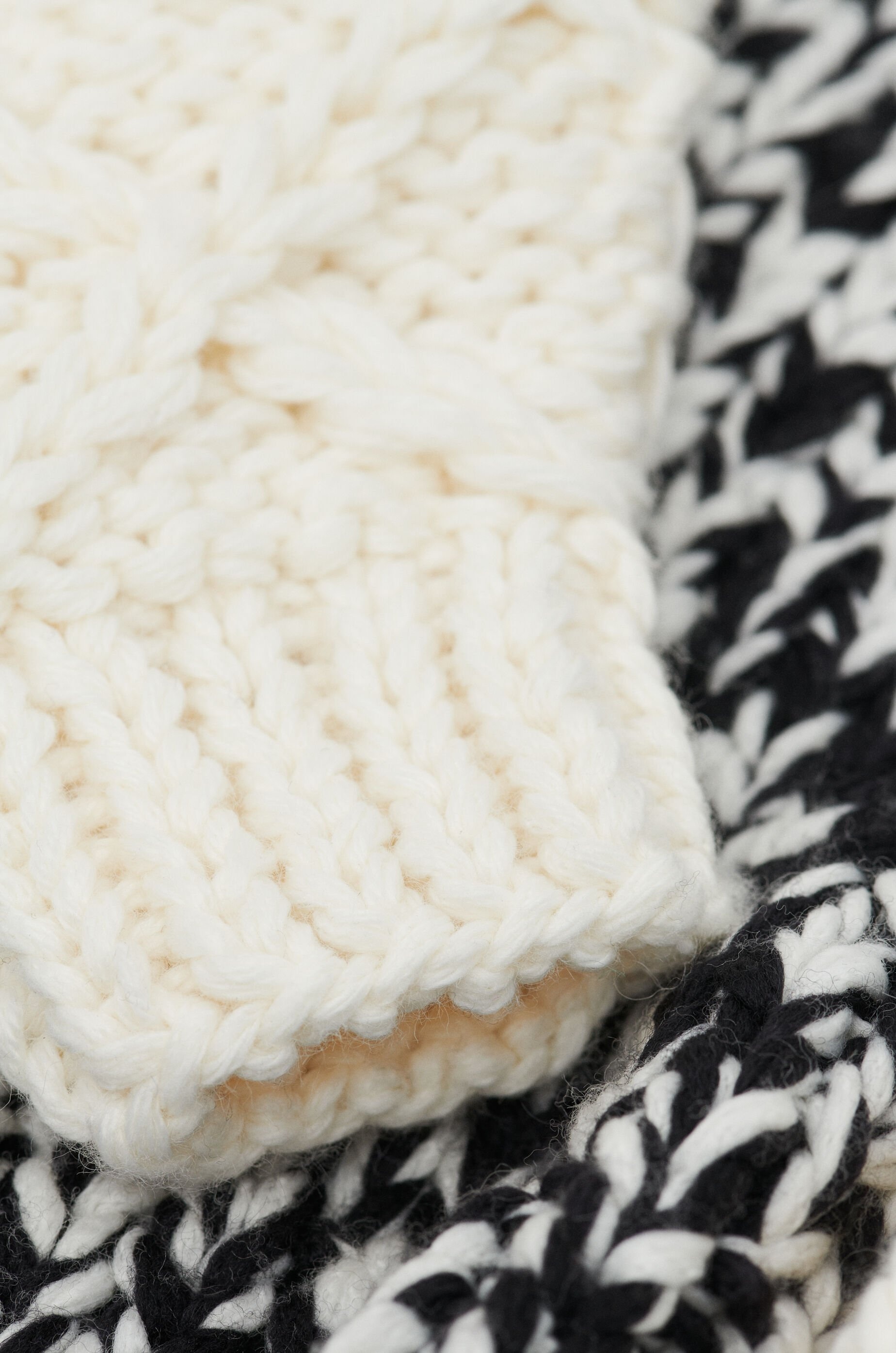 Sweater in wool blend - 6