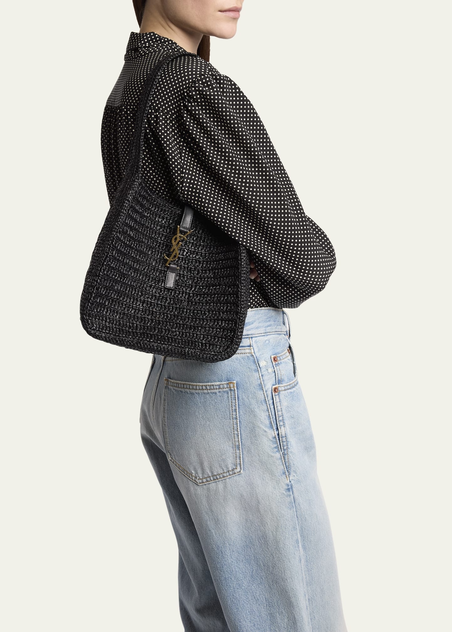 Le 5 A 7 Small YSL Hobo Bag in Raffia - 2