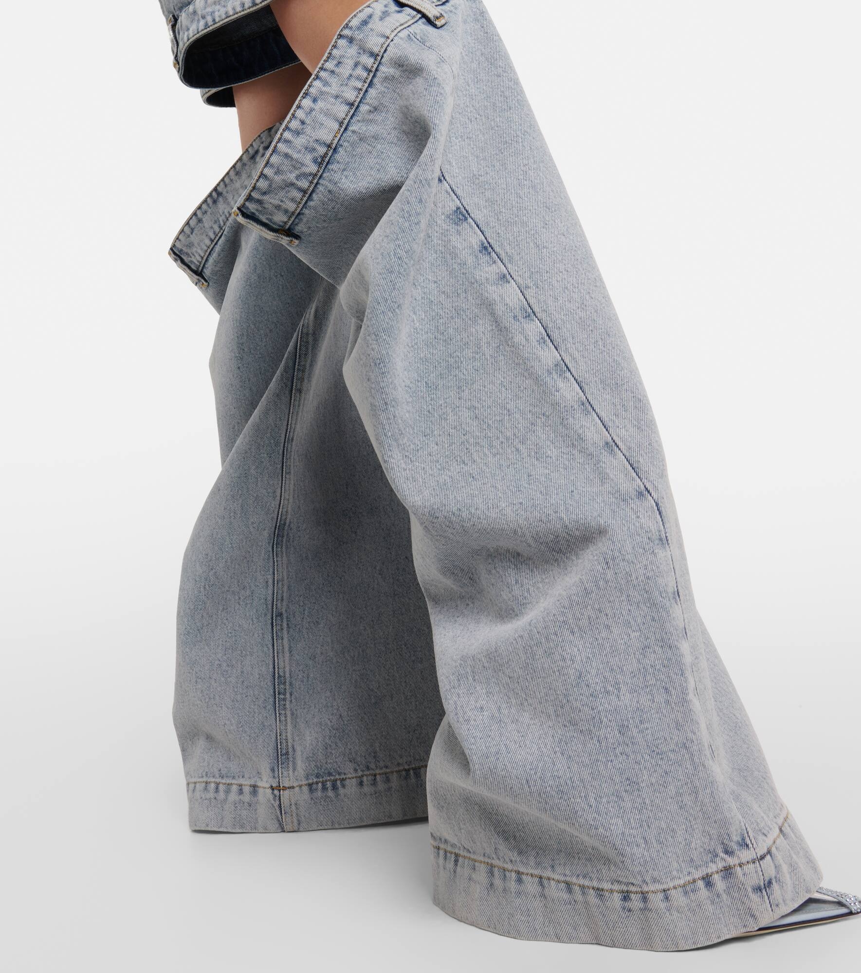 Low-rise wide-leg jeans - 5