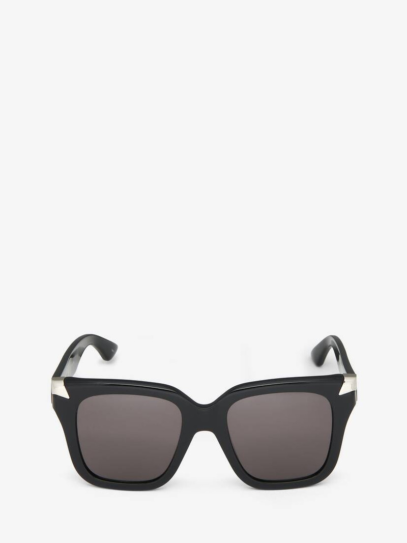 Women's Punk Rivet Oversize Sunglasses in Black/smoke - 1