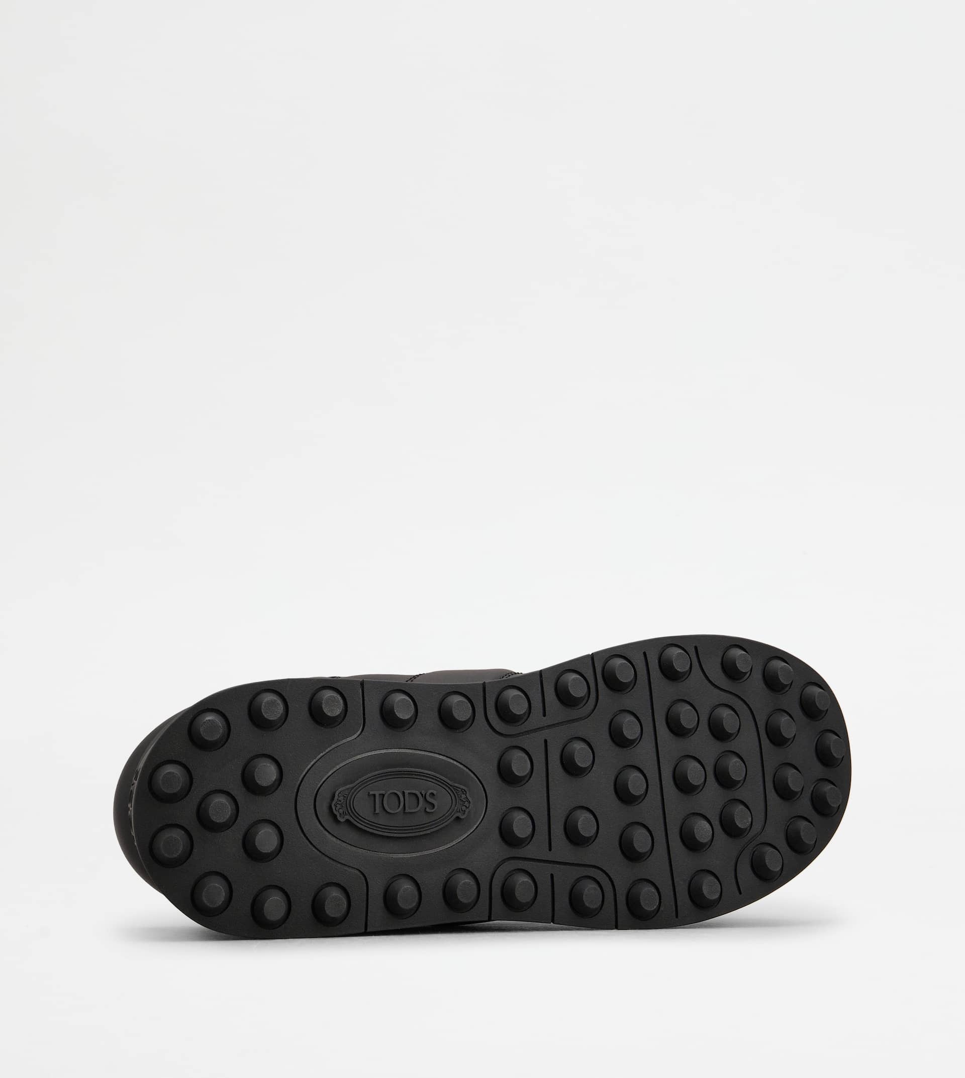 SNEAKERS IN LEATHER - BLACK - 4