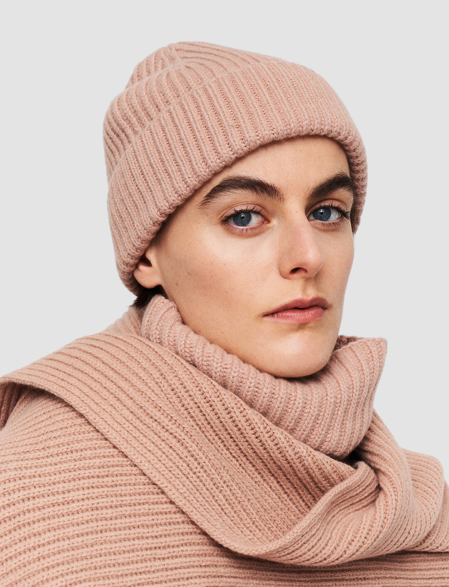 Cardigan Stitch Hat - 3