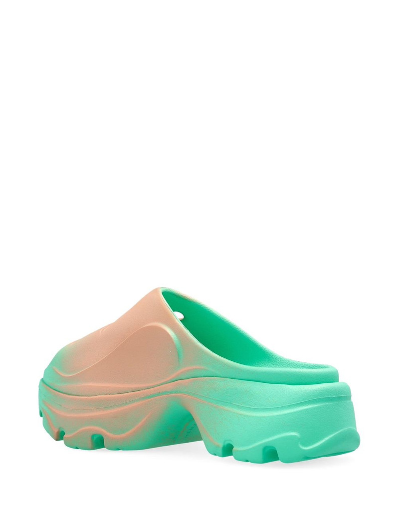 두 톤 clogs 3