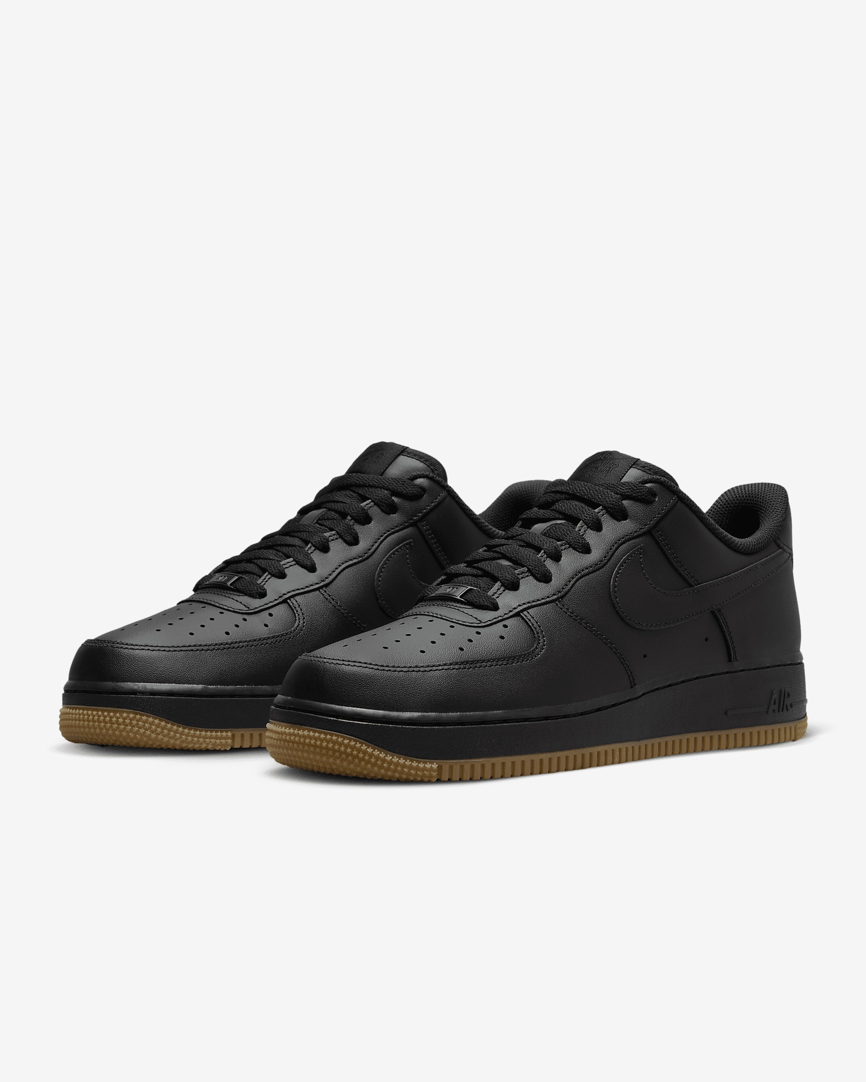 Nike Men's Air Force 1 '07 Shoes - 5