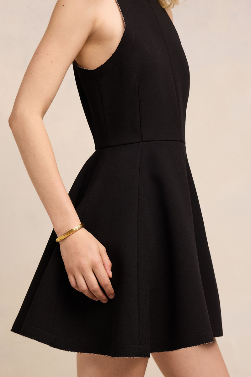 AMI Paris Lineami Open Cuff outlook