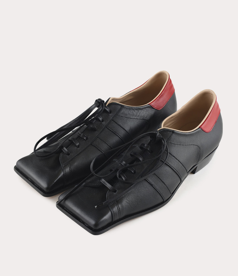 HAMMERHEAD TRAINER 4