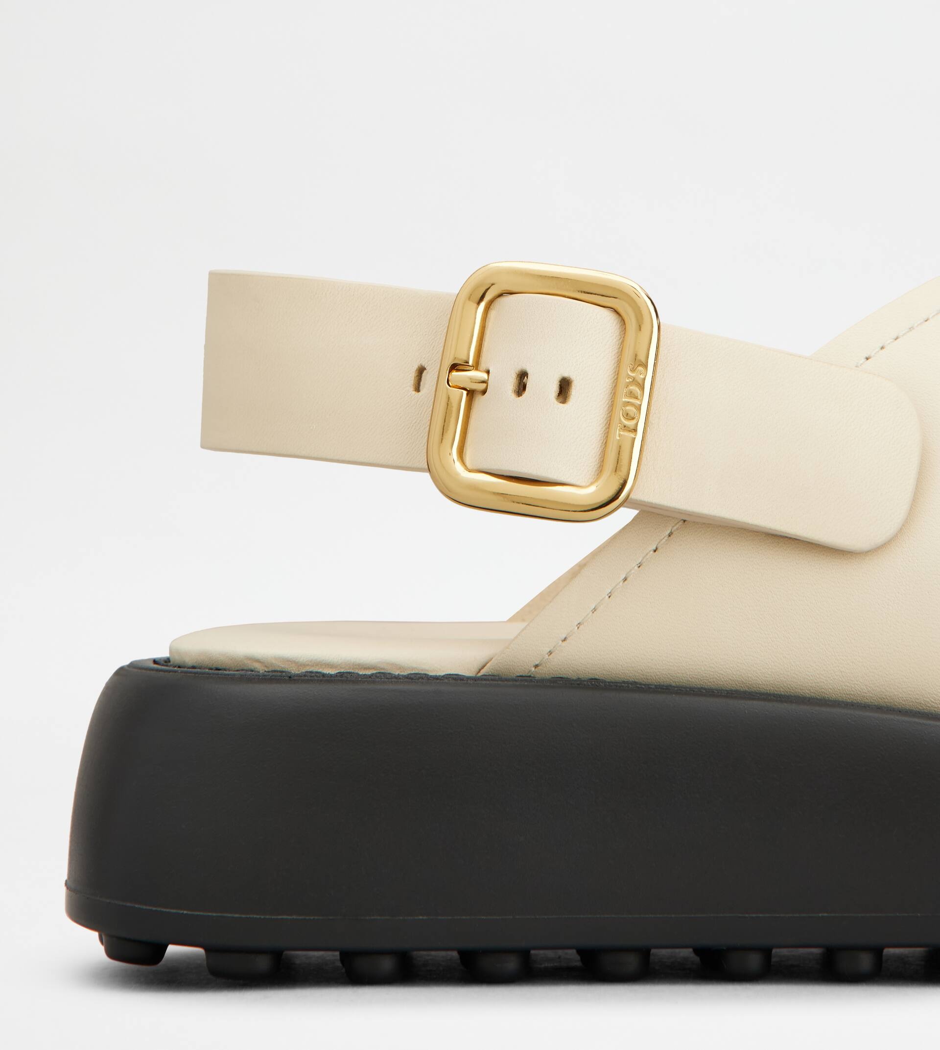 SANDALS IN LEATHER - OFF WHITE - 5