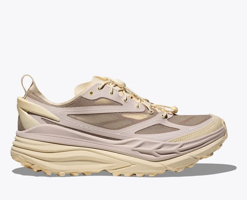 Stinson One7 Shoes in Stucco/Vintage Yellow - 1