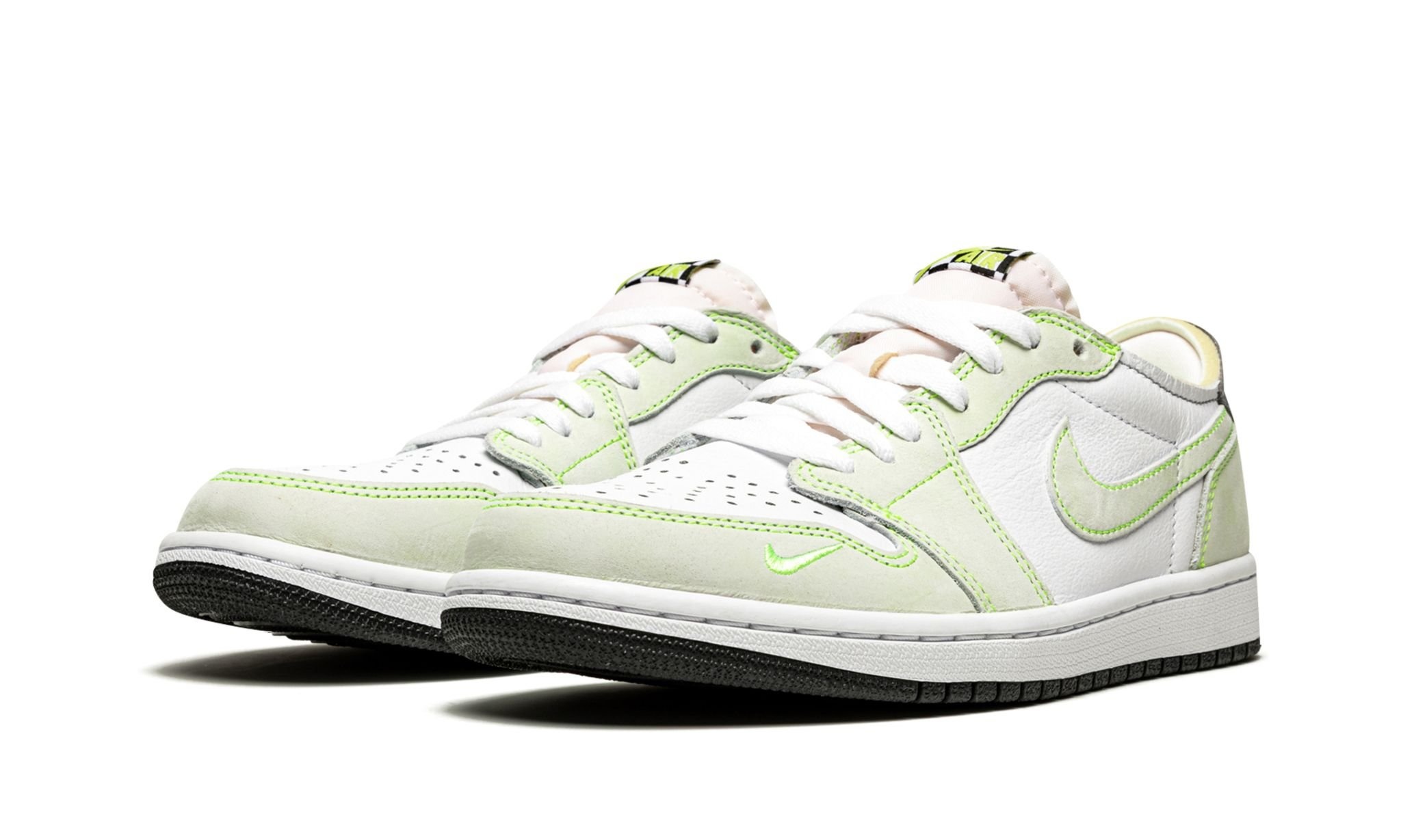 Air Jordan 1 Low OG "Ghost Green" - 2