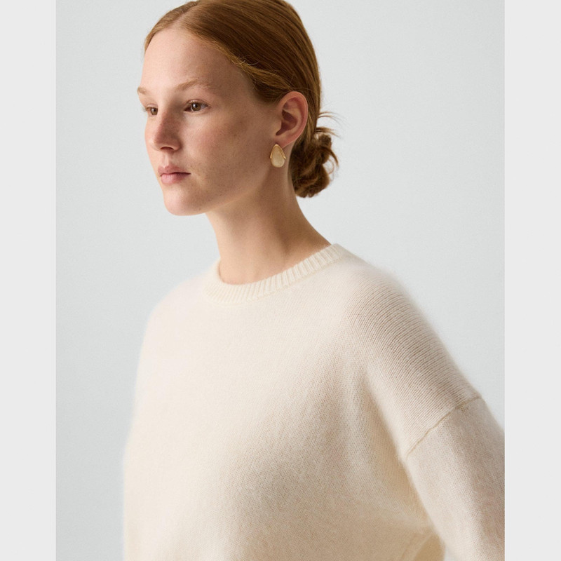 Drawstring Sweatshirt in Airy Cashmere 4