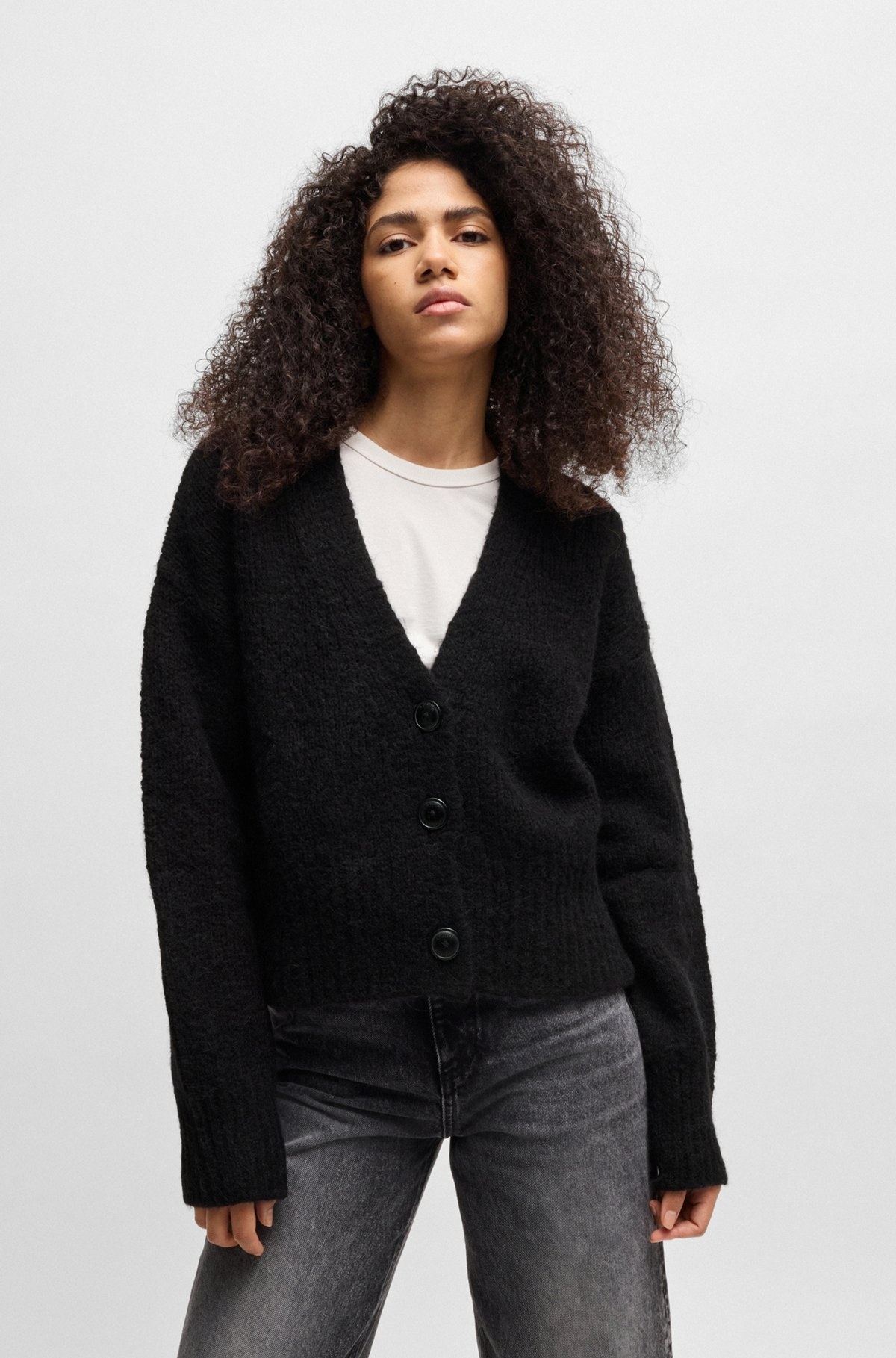 OVERSIZE-FIT CARDIGAN WITH V NECKLINE AND CROPPED LENGTH - 2