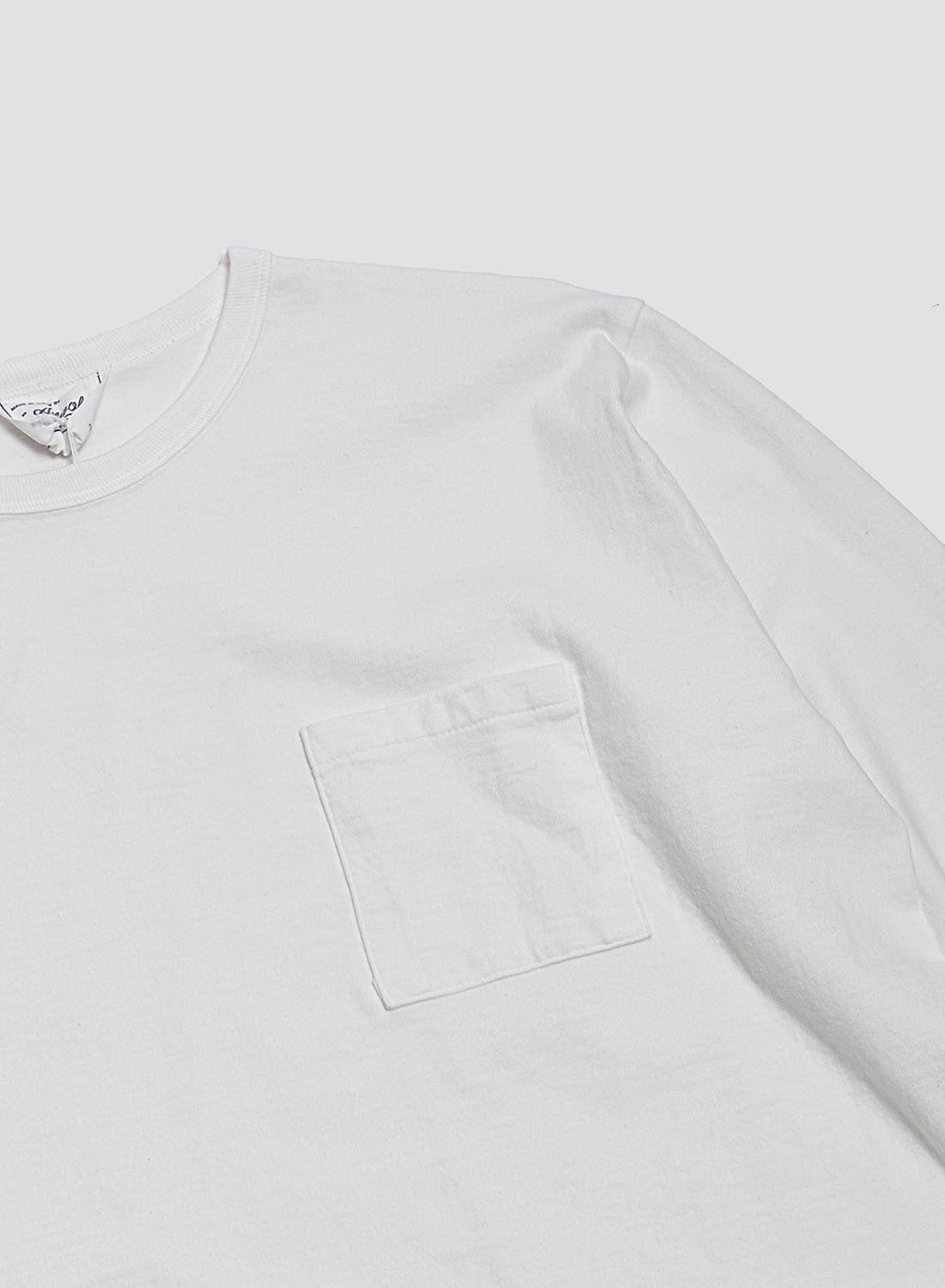 Allevol Heavy Duty Crew Neck Pocket Long Sleeve T-Shirt in White - 2