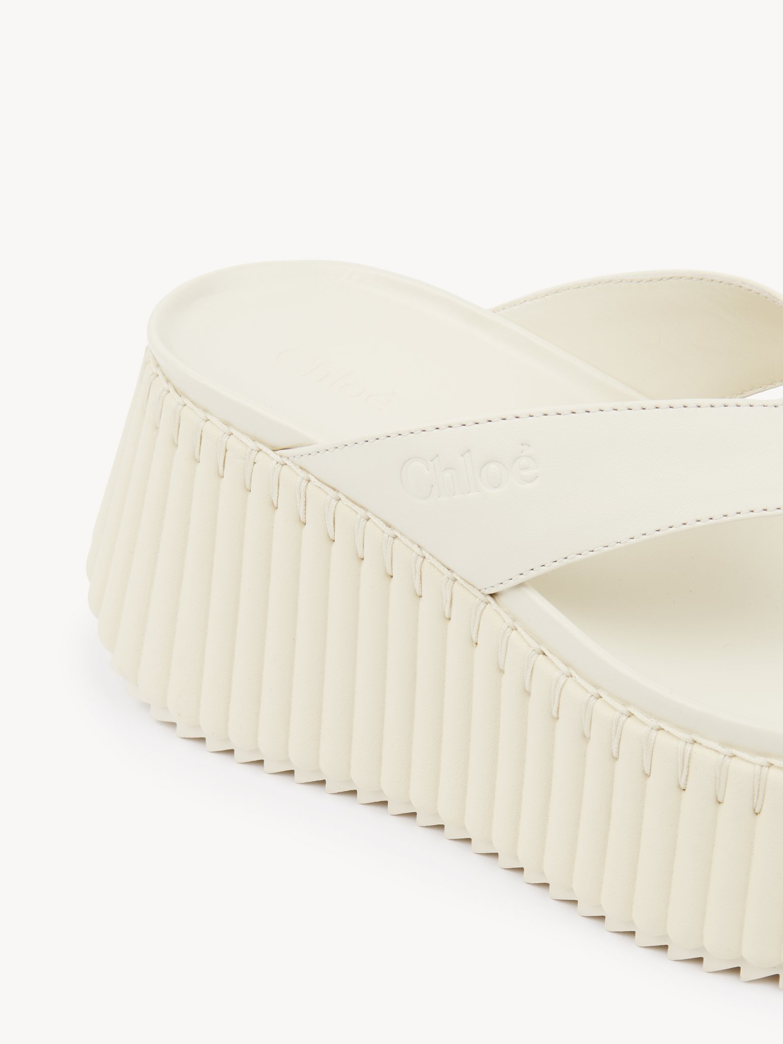 NAMA WEDGE SLIDE - 5