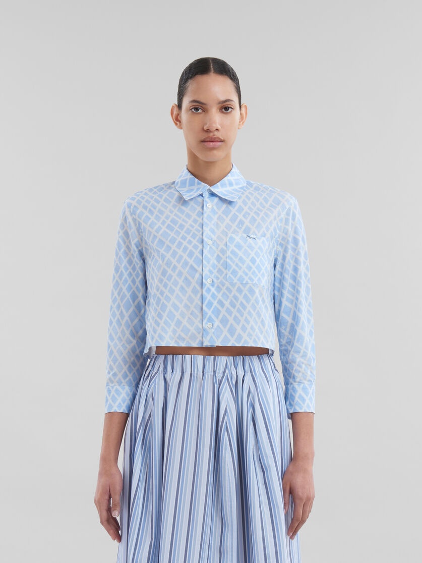 LIGHT BLUE ORGANIC POPLIN CROPPED SHIRT WITH LANDSCAPES PRINT - 2