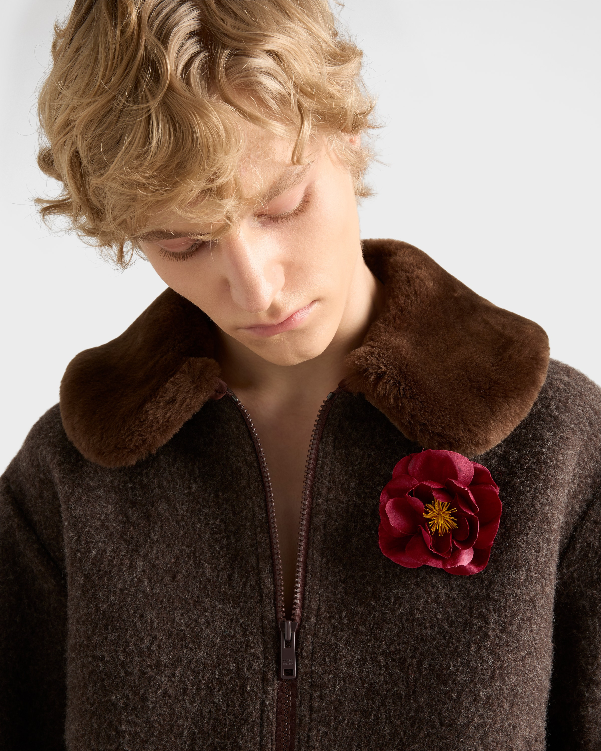 Radzimir and metal flower brooch - 3