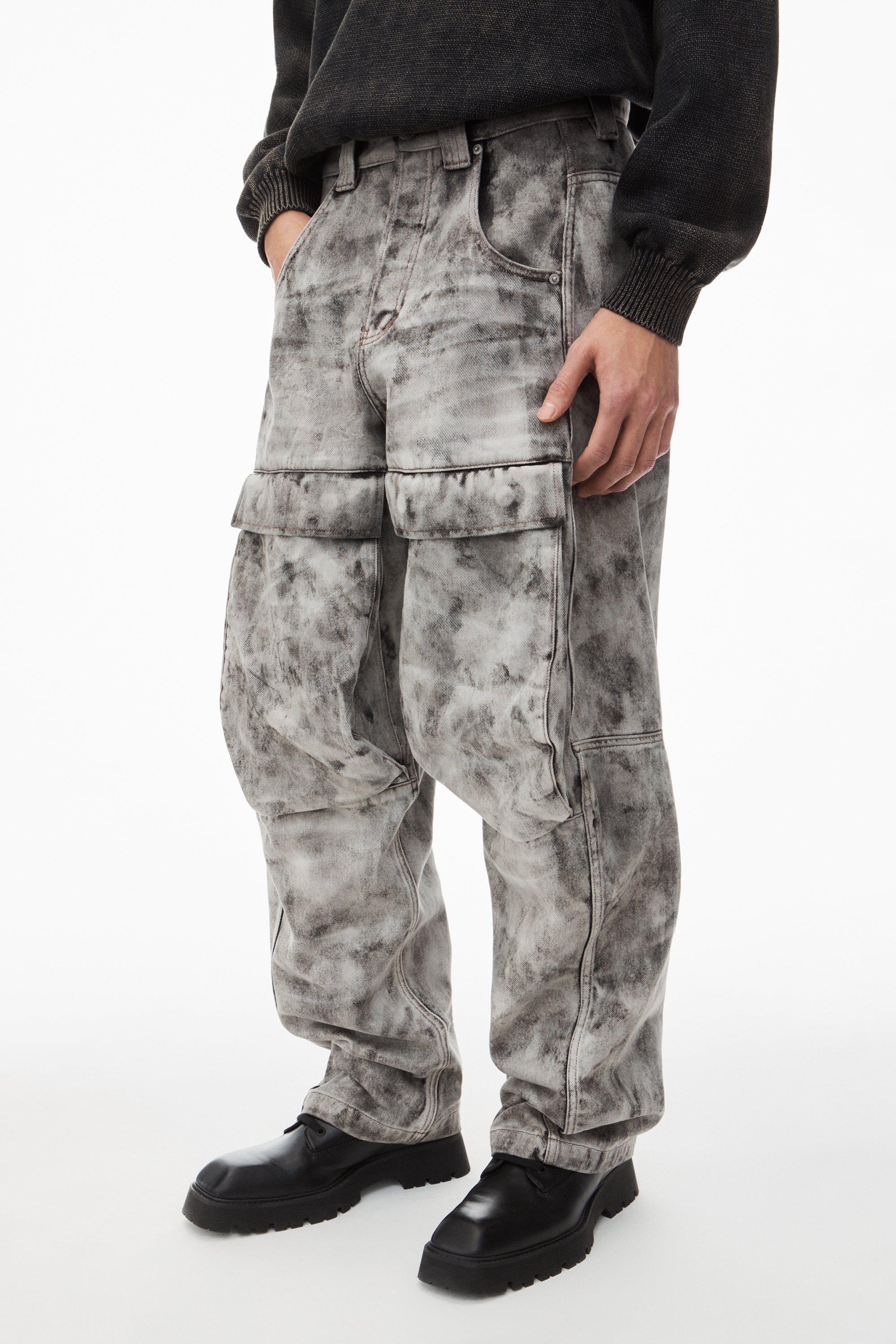 denim cargo pants in trompe-l’oeil leather effect - 3