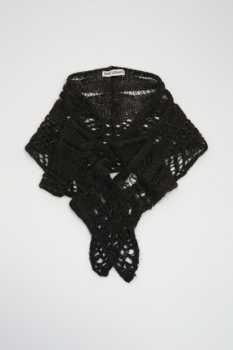 Triangle Scarf Charred Chocolate Airy Alpaca 1