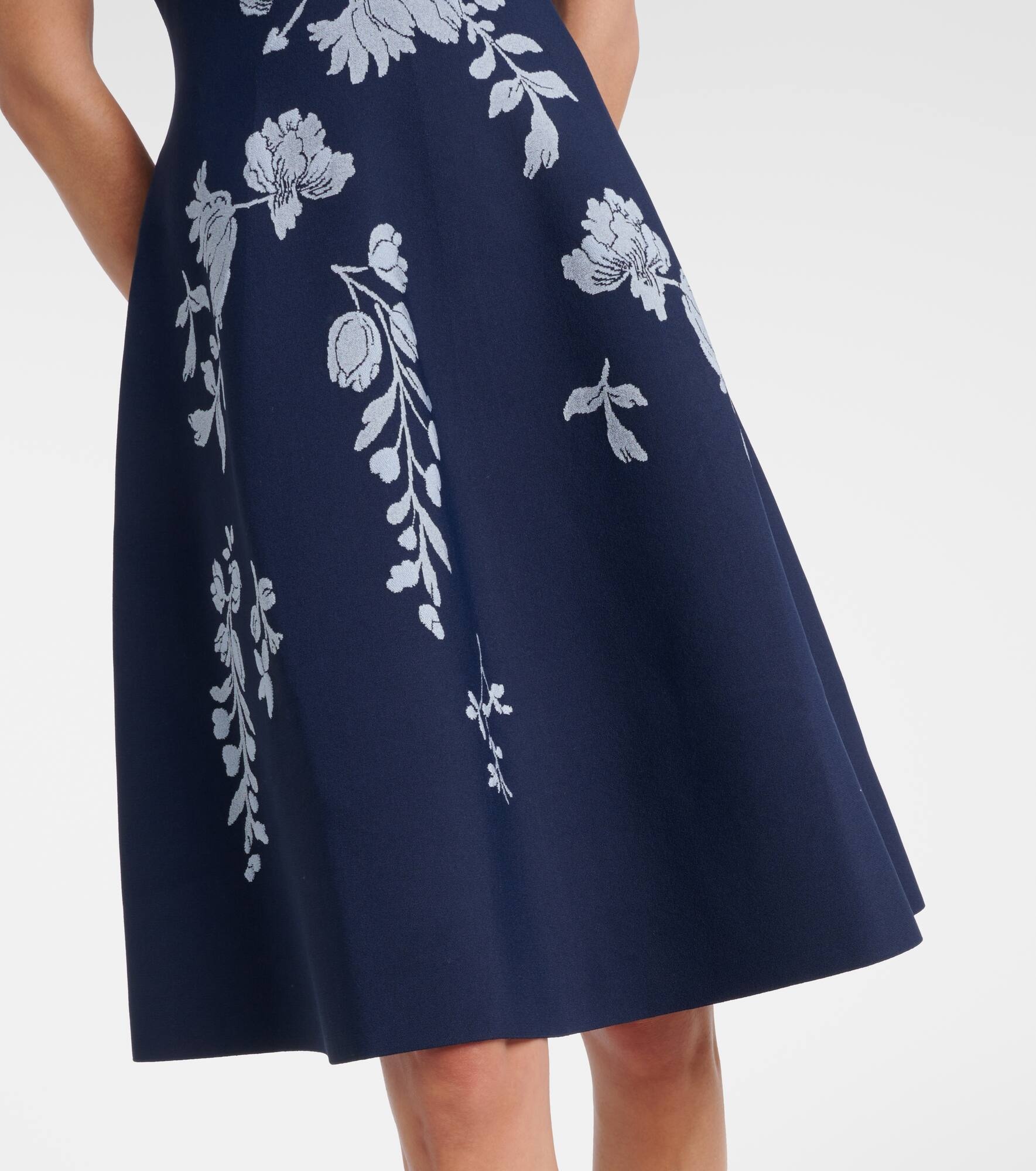Floral jacquard midi dress - 5