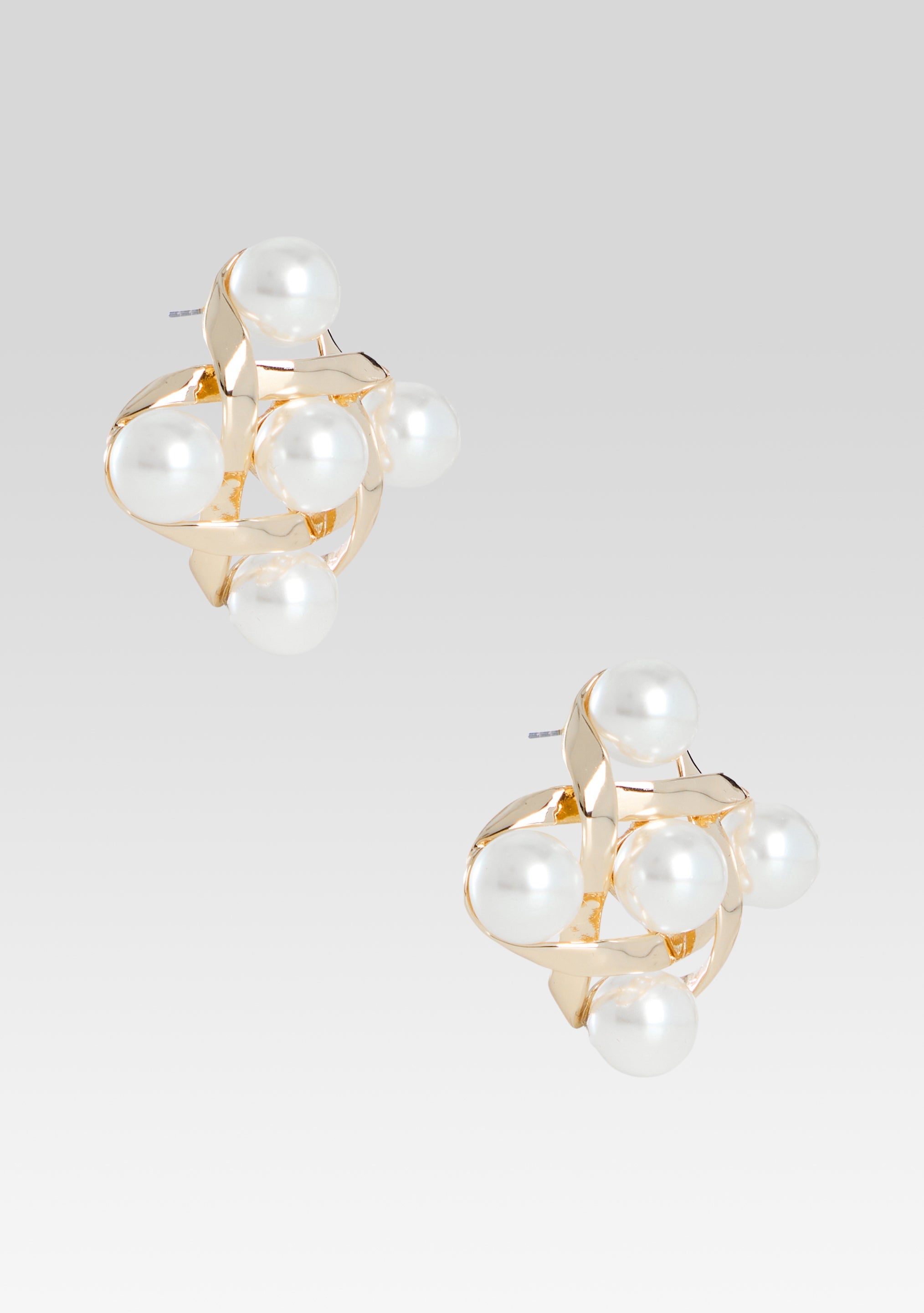 HARLOW PEARL EARRING - 2