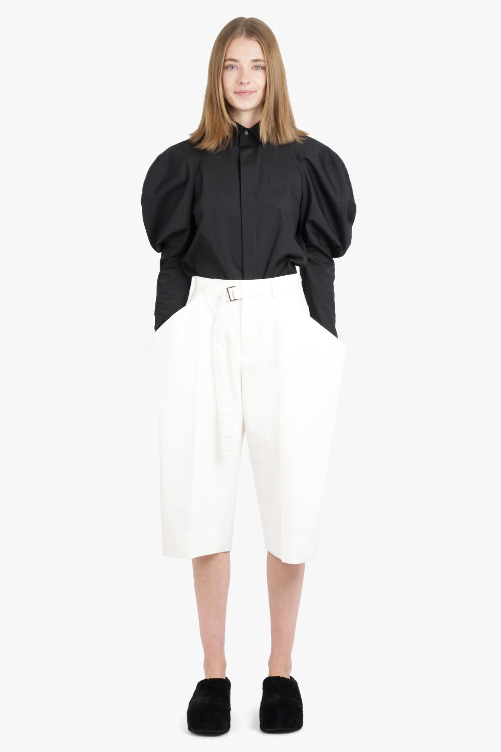 L/S SHIRT WITH BALLOON SLEEVE DETAIL | BLACK - 4