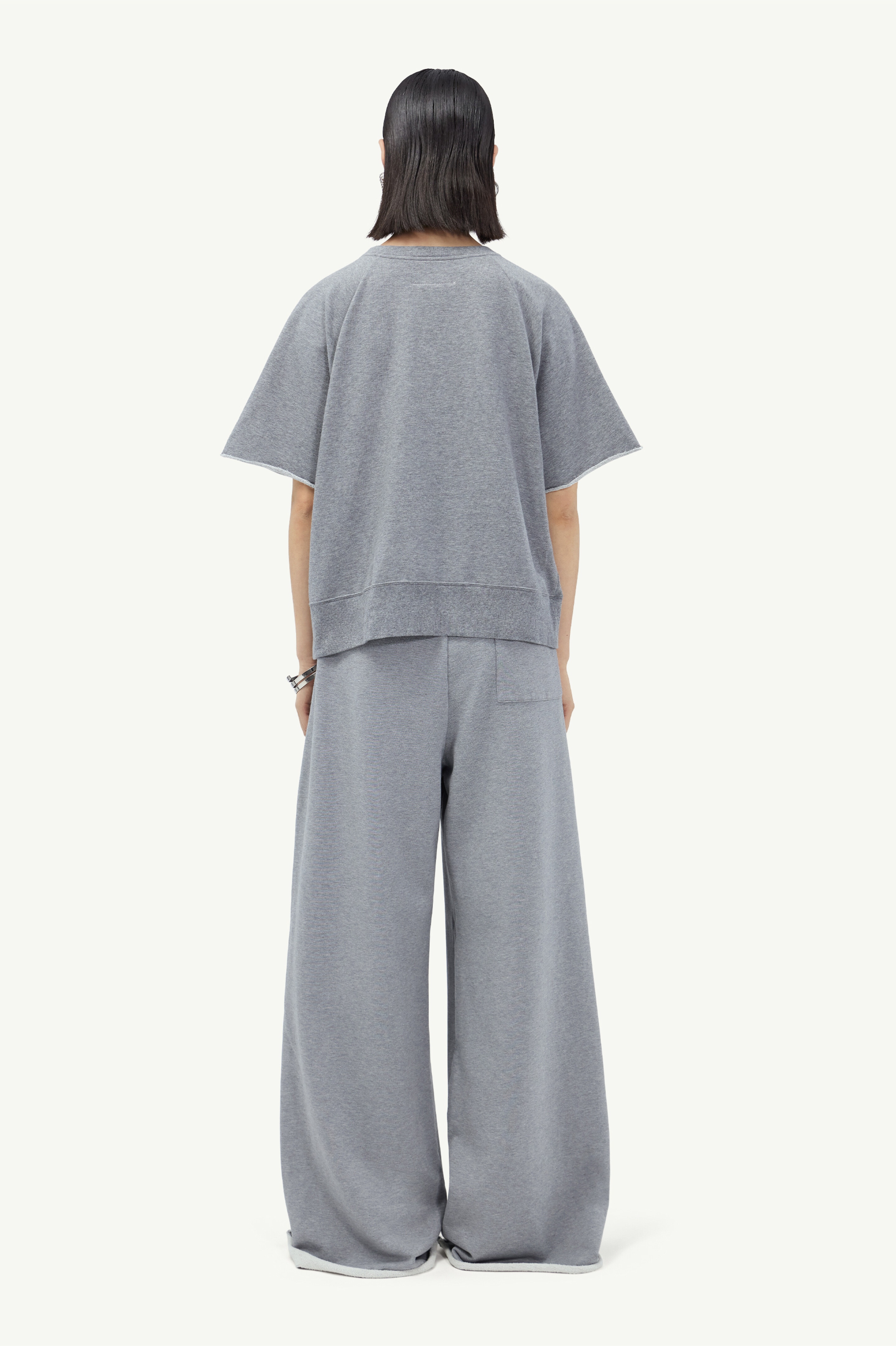 Short-sleeved sweatshirt - 8