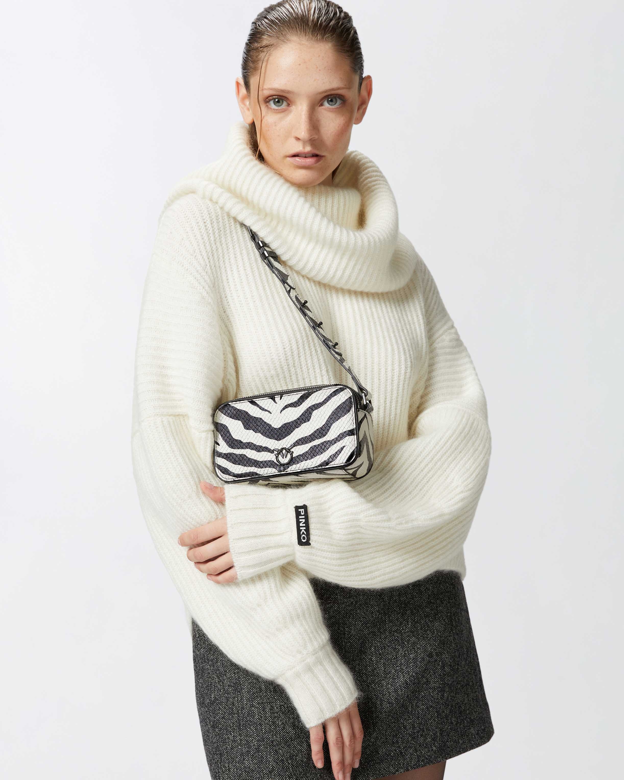 ZEBRA-PATTERNED CROSSBODY BAG - 6
