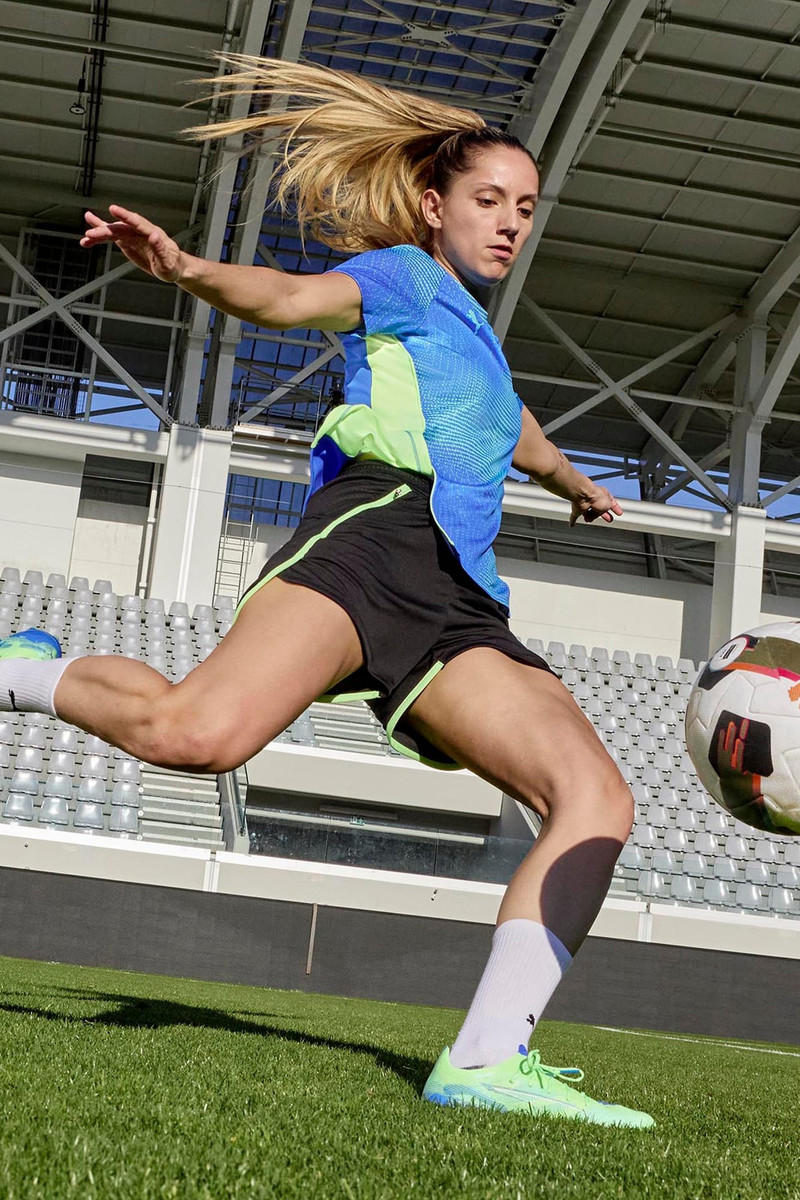 PUMA ULTRA 5 ULTIMATE Firm Ground Women's Soccer Cleats outlook