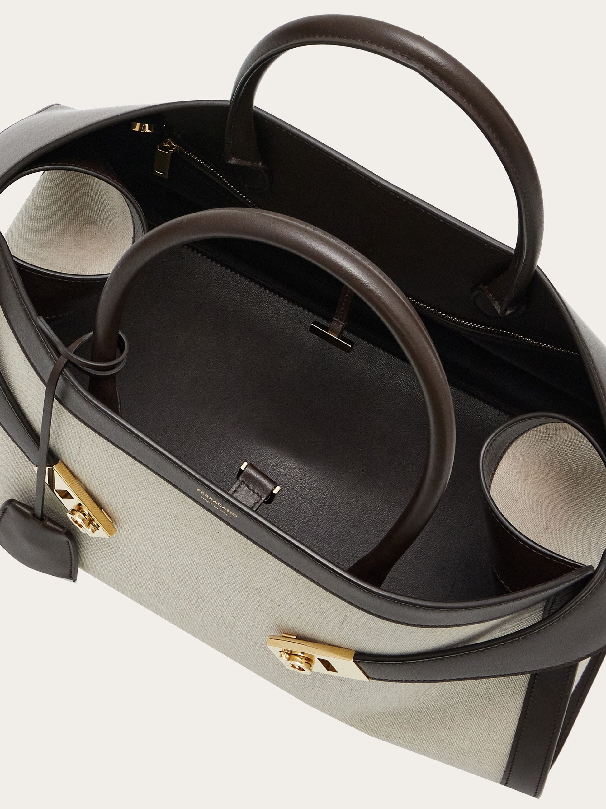 Hug handbag (M) - 6