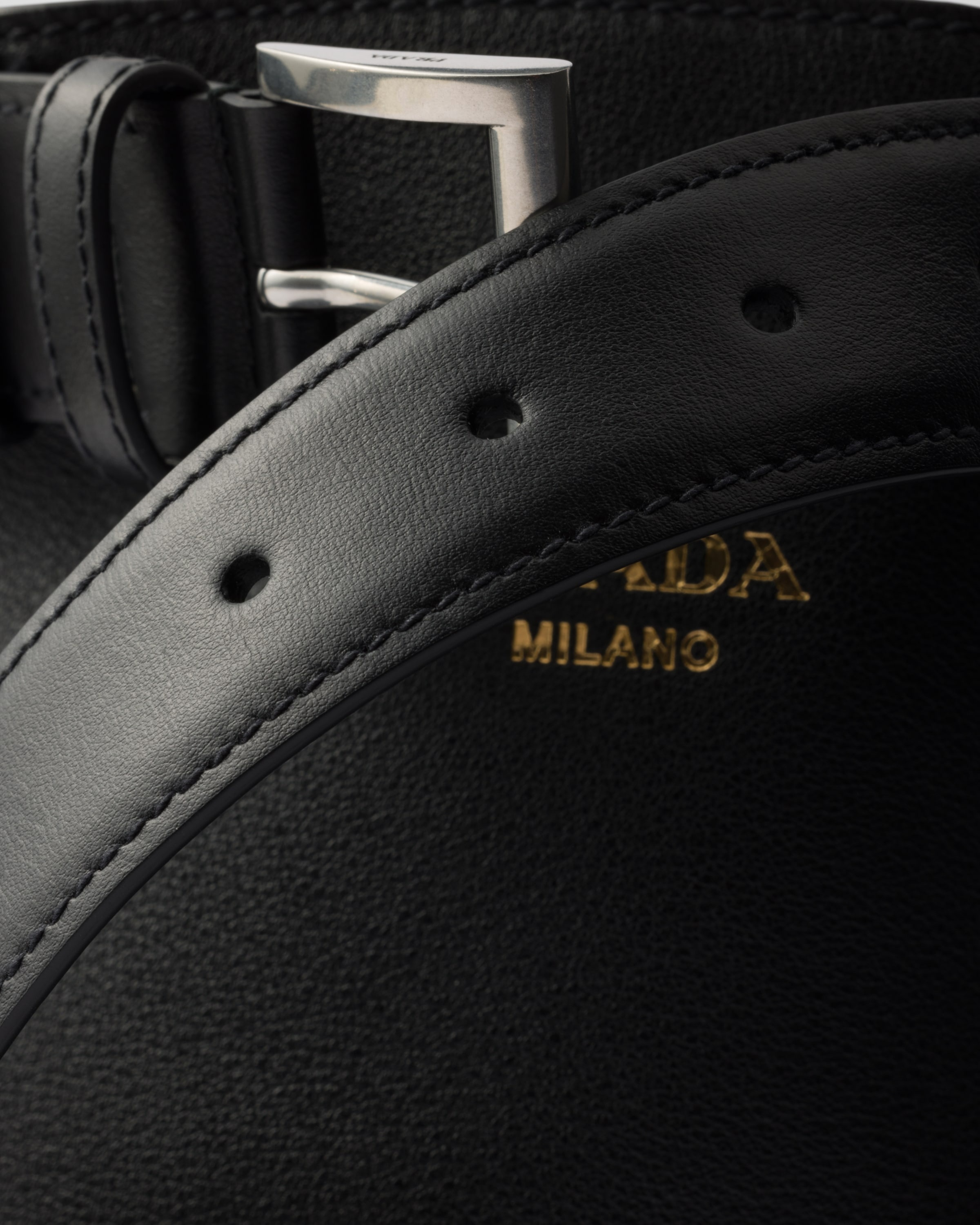 Prada Buckle leather bucket bag with belt - 5