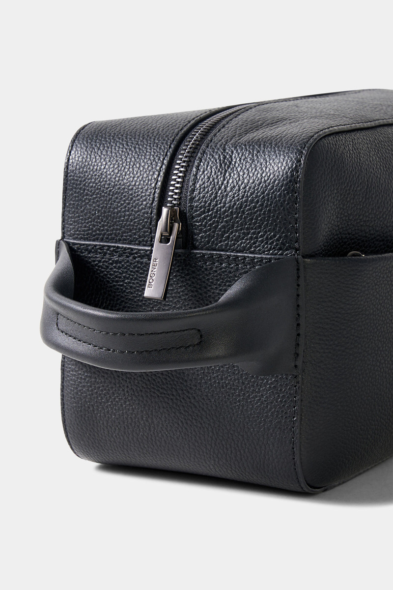 Kiroro Jona toiletry bag in Black 5