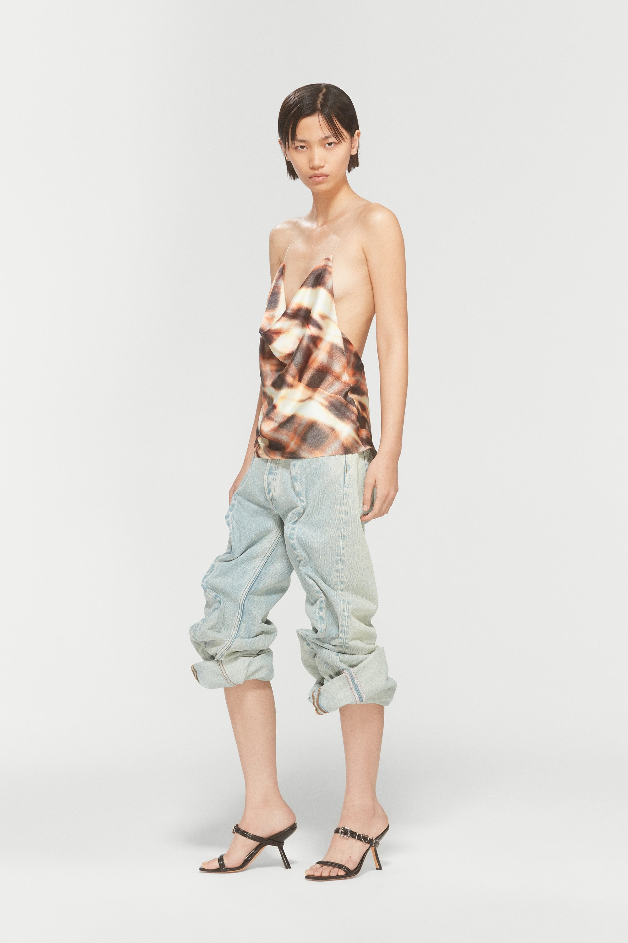 INVISIBLE STRAP SLIP TOP - 4